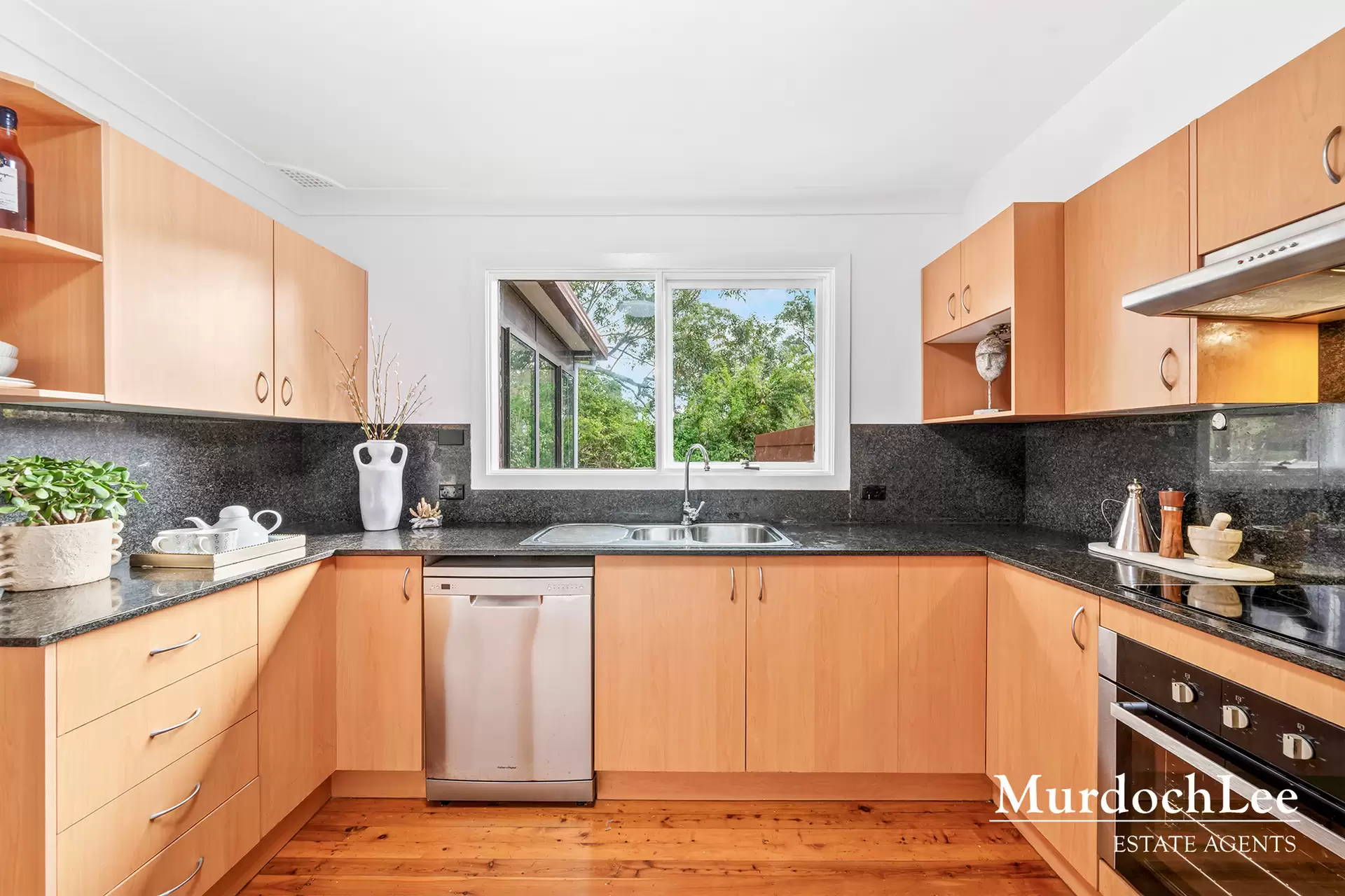43 Munro Street, Baulkham Hills Sold by Murdoch Lee Estate Agents - image 7