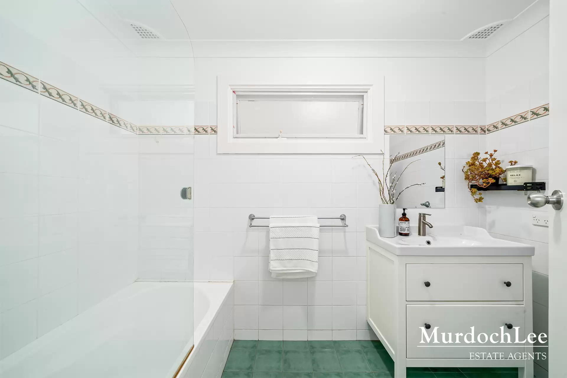 43 Munro Street, Baulkham Hills Sold by Murdoch Lee Estate Agents - image 13