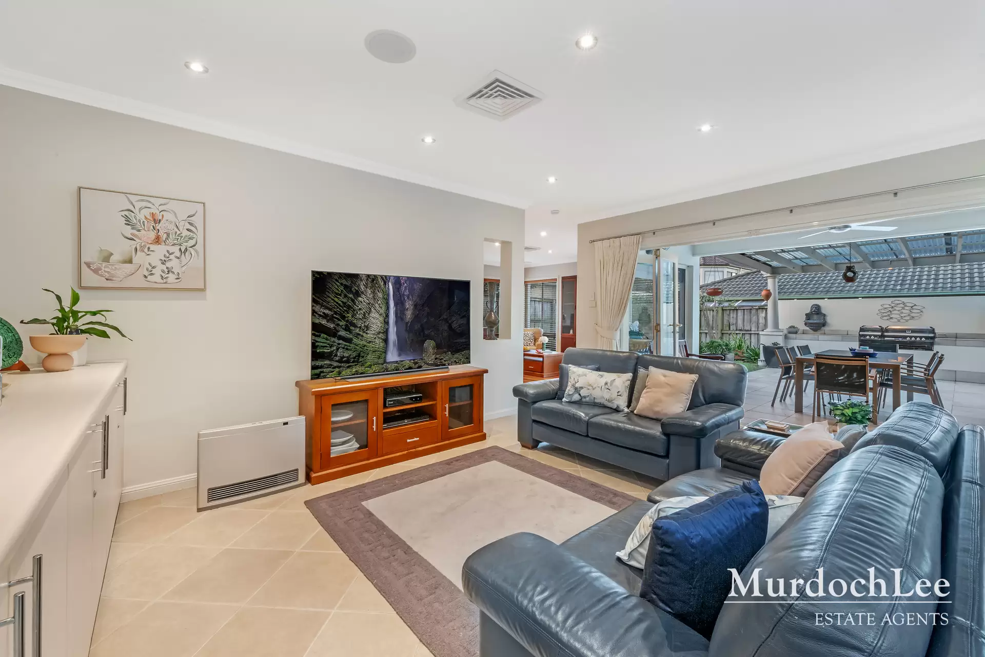 15 Bordeaux Crescent, Castle Hill Sold by Murdoch Lee Estate Agents - image 3