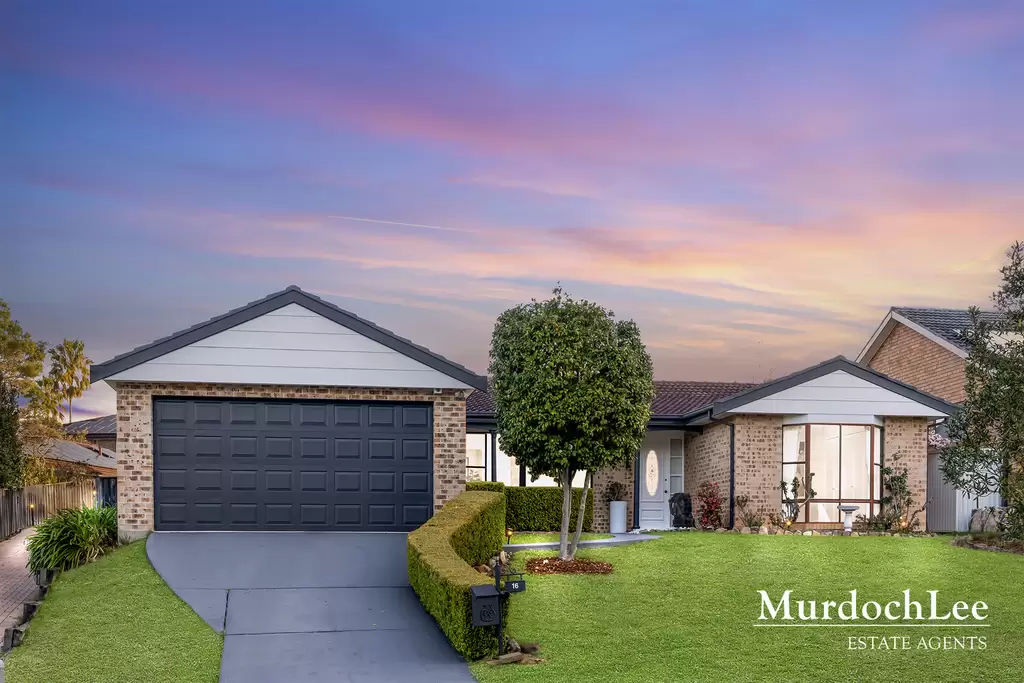 16 Appletree Drive, Cherrybrook Sold by Murdoch Lee Estate Agents