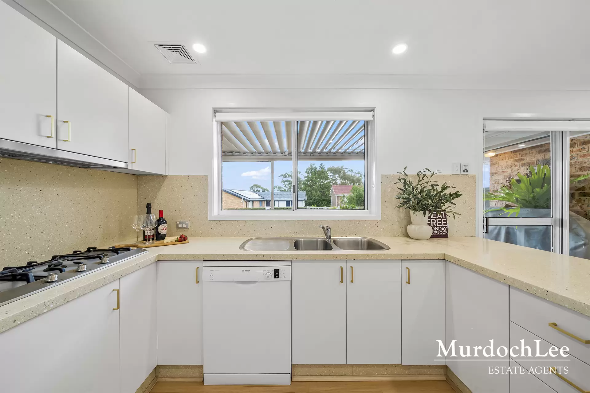 7 Isabel Close, Cherrybrook Sold by Murdoch Lee Estate Agents - image 11