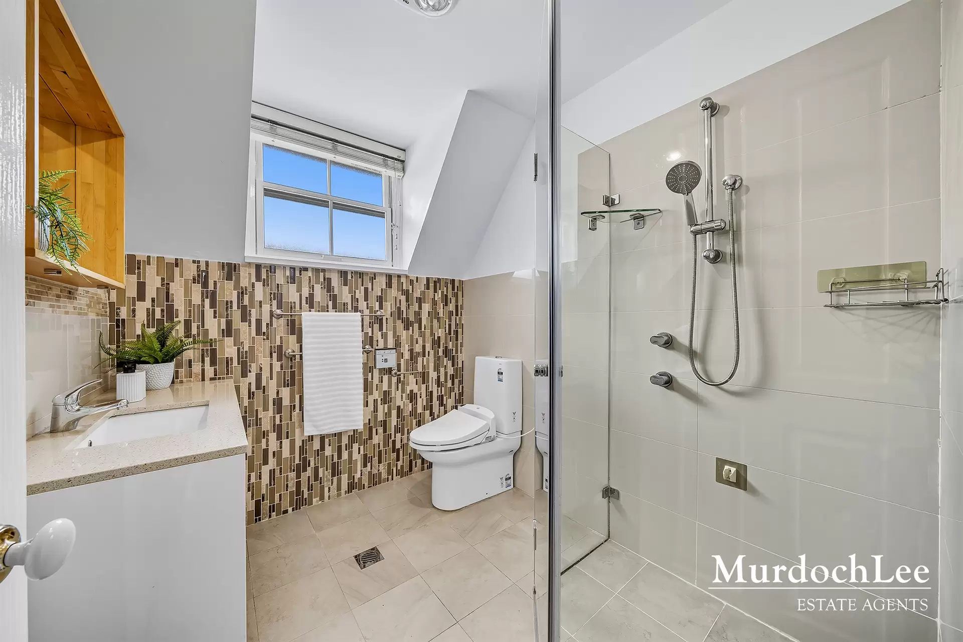 19 Caber Close, Dural Sold by Murdoch Lee Estate Agents - image 20