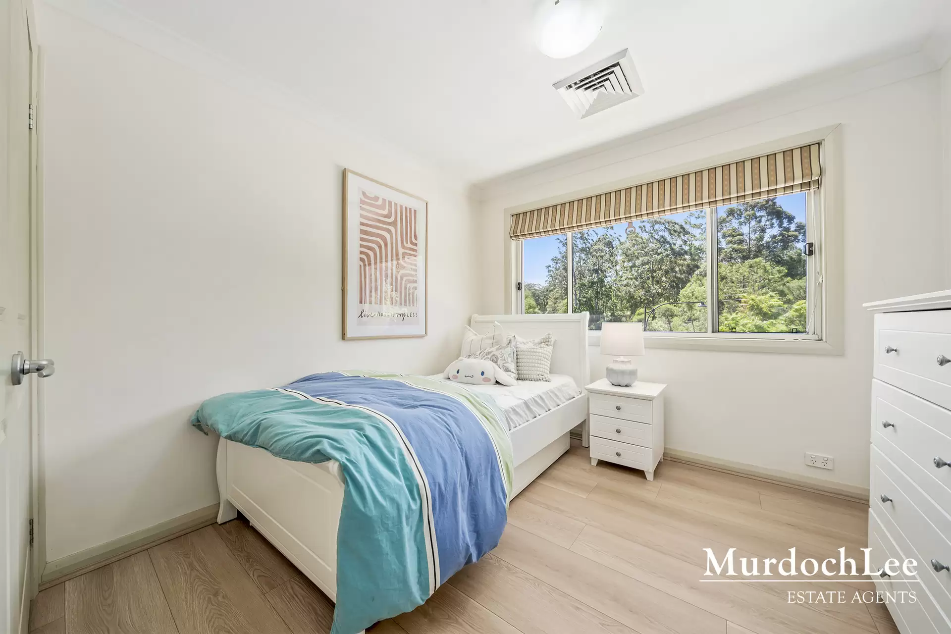 15 Government Farm Crescent, Castle Hill Sold by Murdoch Lee Estate Agents - image 9