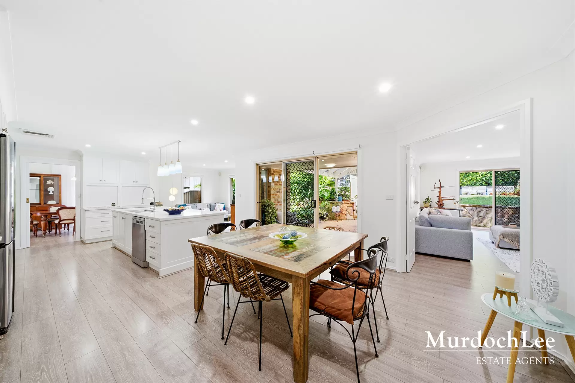 8 Amberlea Court, Castle Hill Sold by Murdoch Lee Estate Agents - image 9