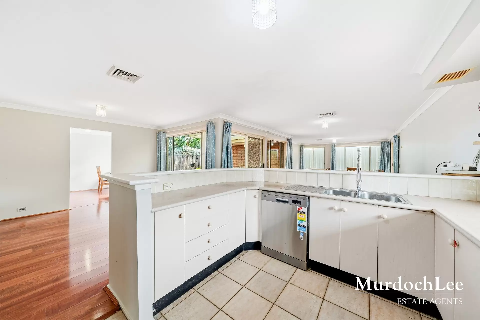 17 Grand View Court, Bella Vista Leased by Murdoch Lee Estate Agents - image 7