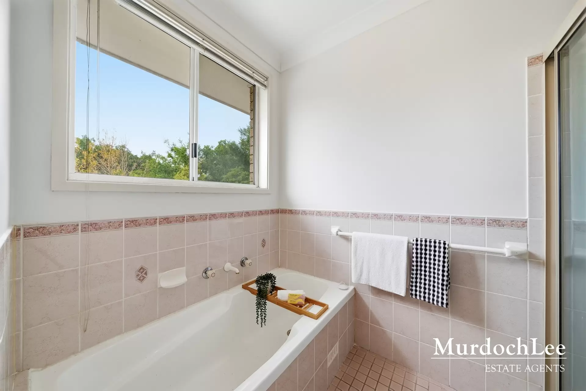 1 Isabel Close, Cherrybrook Sold by Murdoch Lee Estate Agents - image 16