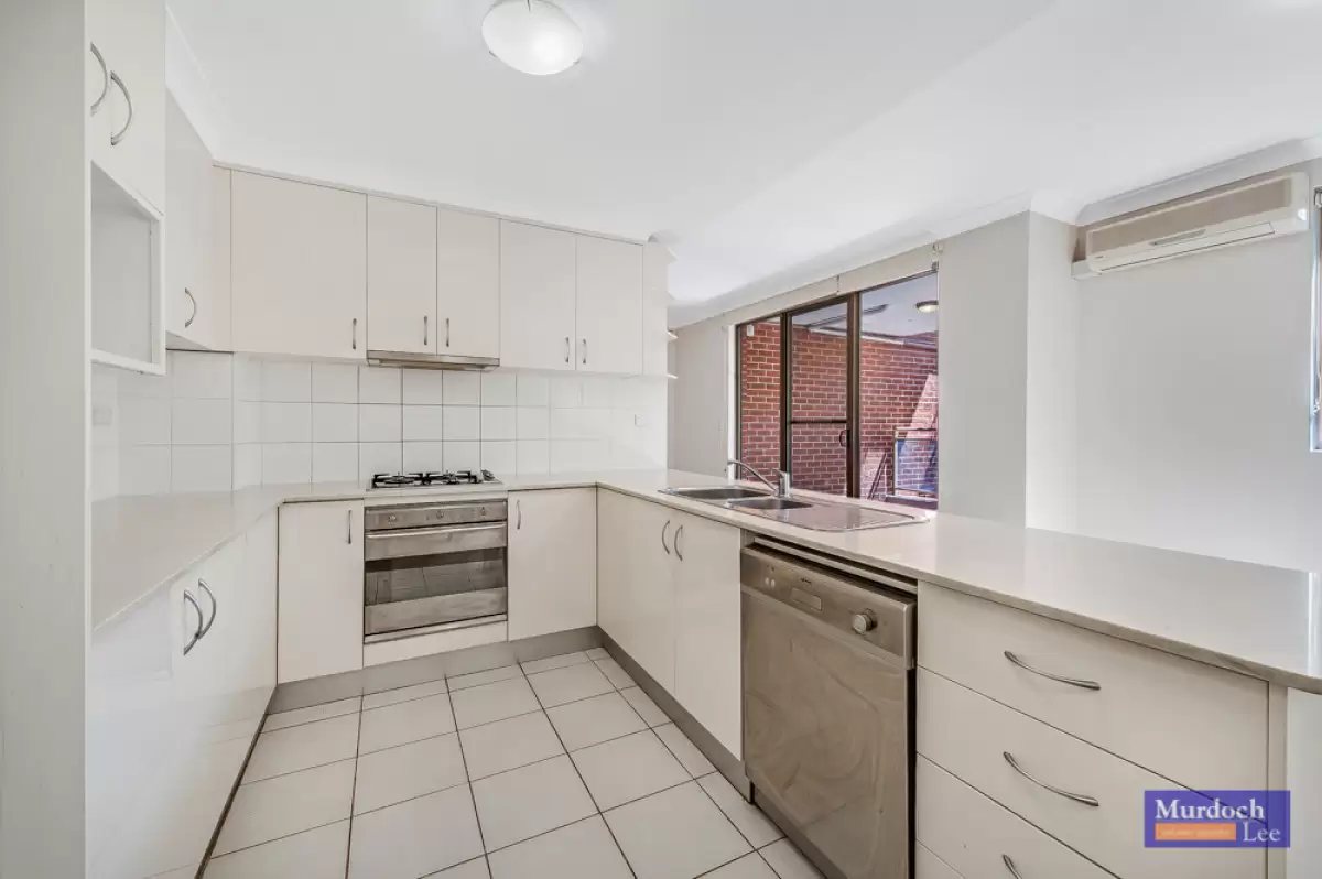 19/1-11 Rosa Crescent, Castle Hill Leased by Murdoch Lee Estate Agents - image 2
