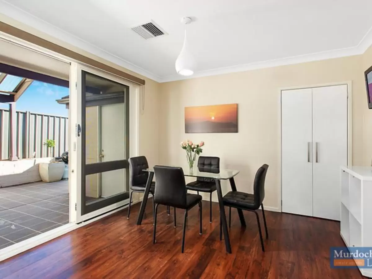 8 Carnegie Place, Castle Hill Leased by Murdoch Lee Estate Agents - image 4