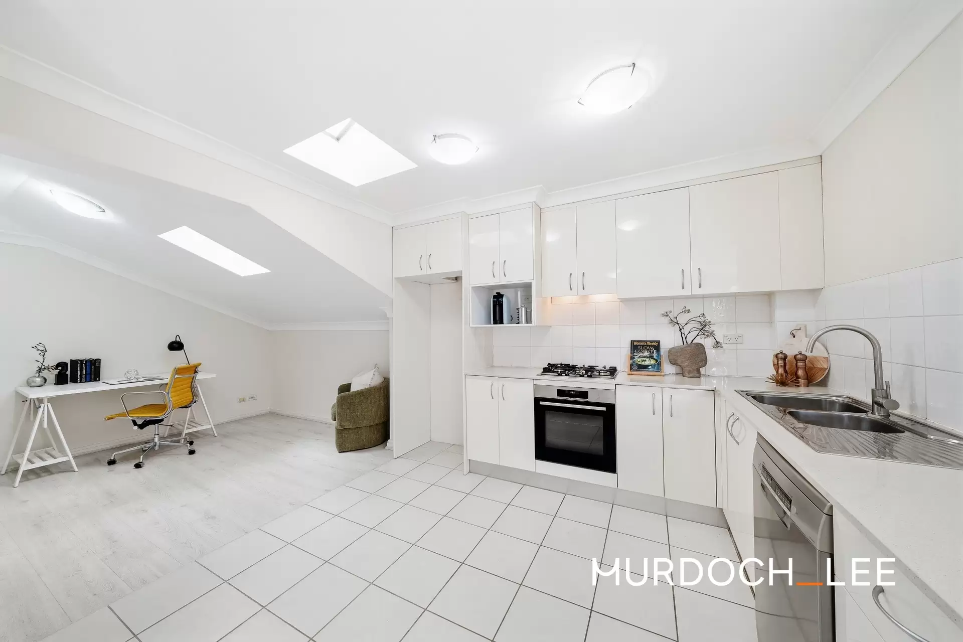 15/1-11 Rosa Crescent, Castle Hill Sold by Murdoch Lee Estate Agents - image 11
