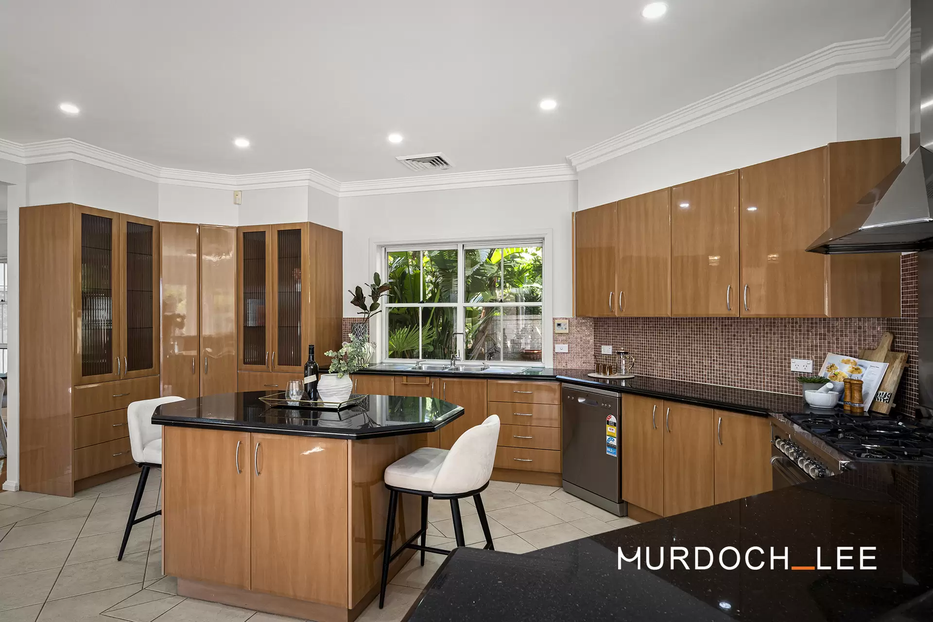 25 Barcote Place, Castle Hill Sold by Murdoch Lee Estate Agents - image 2
