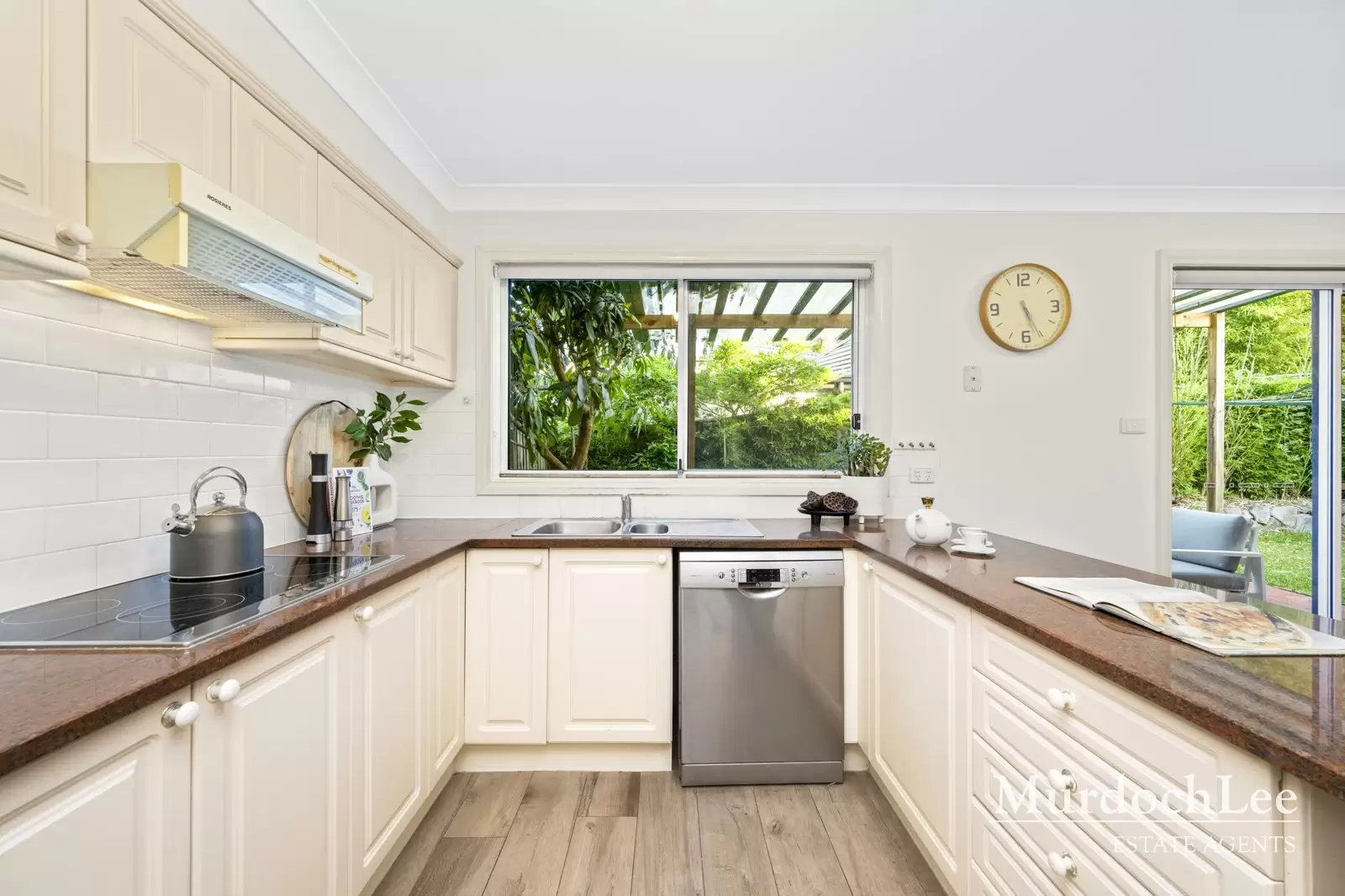 9/38-40 Francis Street, Castle Hill Sold by Murdoch Lee Estate Agents - image 6
