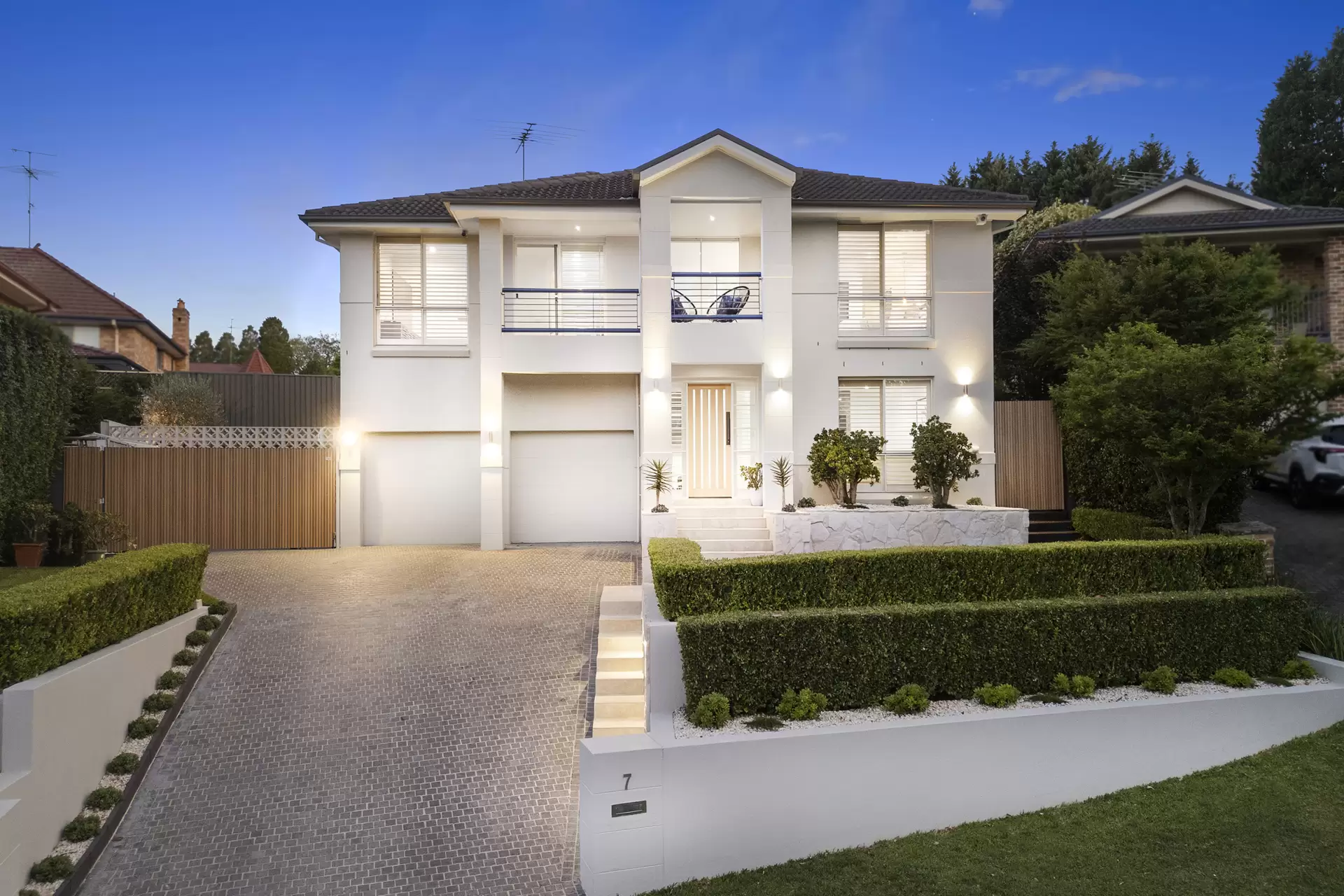 7 Ollie Place, Castle Hill Sold by Murdoch Lee Estate Agents - image 1