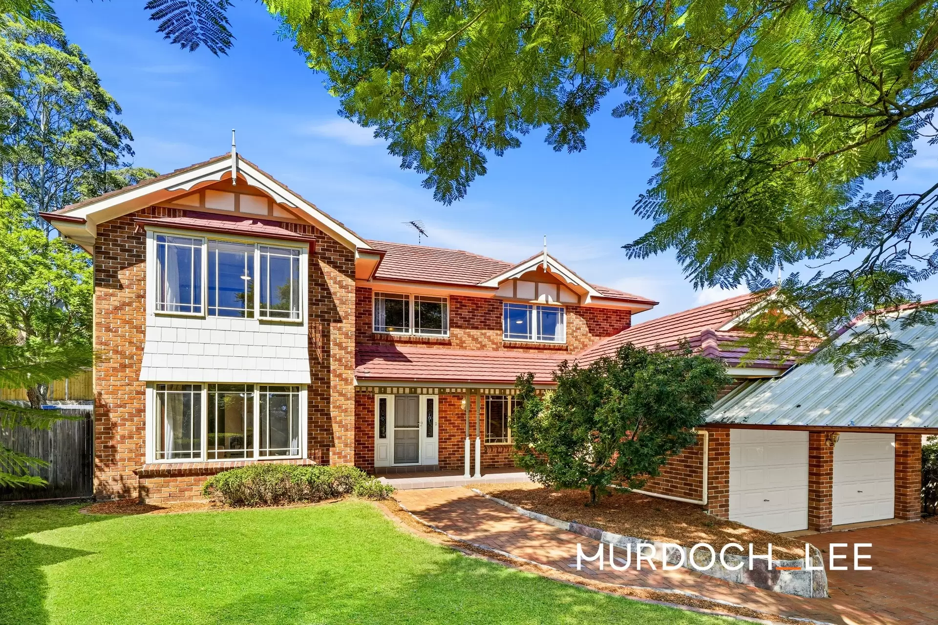 10 Phoenix Close, Castle Hill Sold by Murdoch Lee Estate Agents - image 1