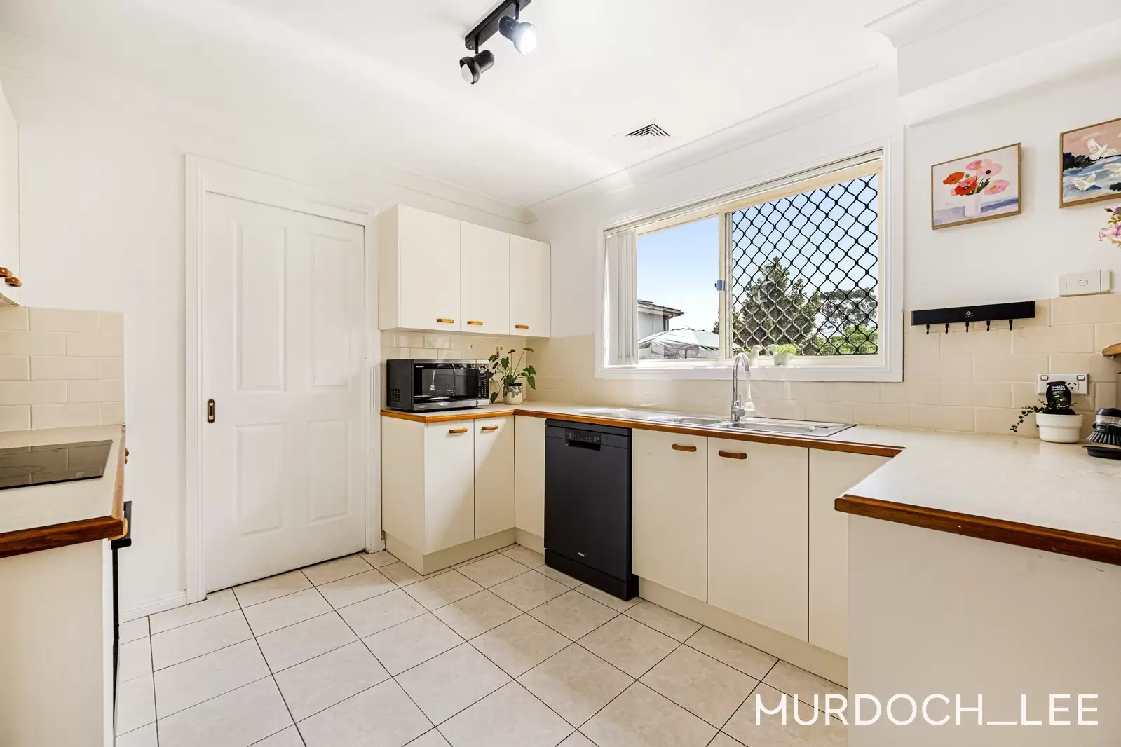 6C Folini Avenue, Winston Hills For Sale by Murdoch Lee Estate Agents - image 10