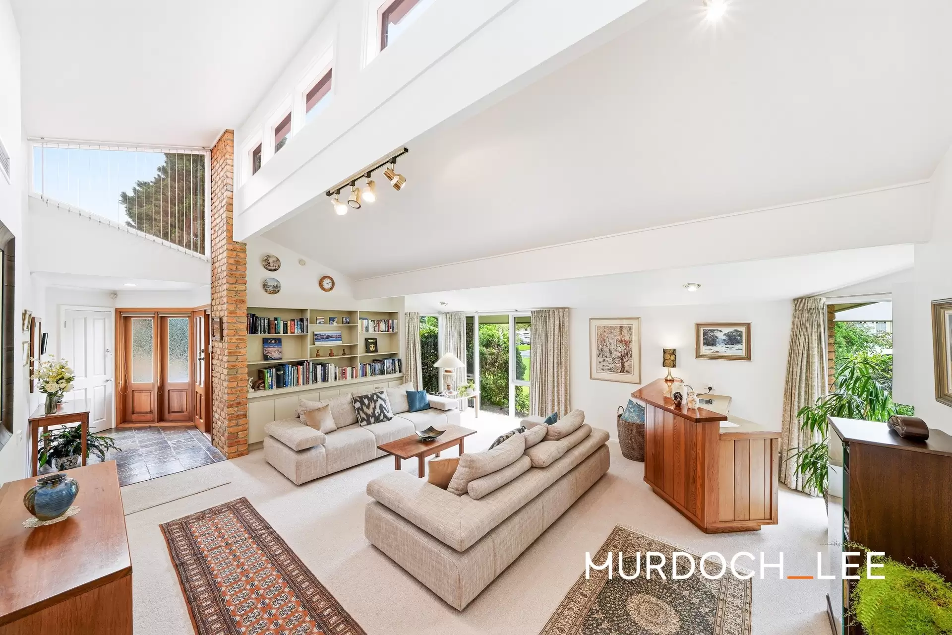 14-16 Chapel Close, Cherrybrook Sold by Murdoch Lee Estate Agents - image 2