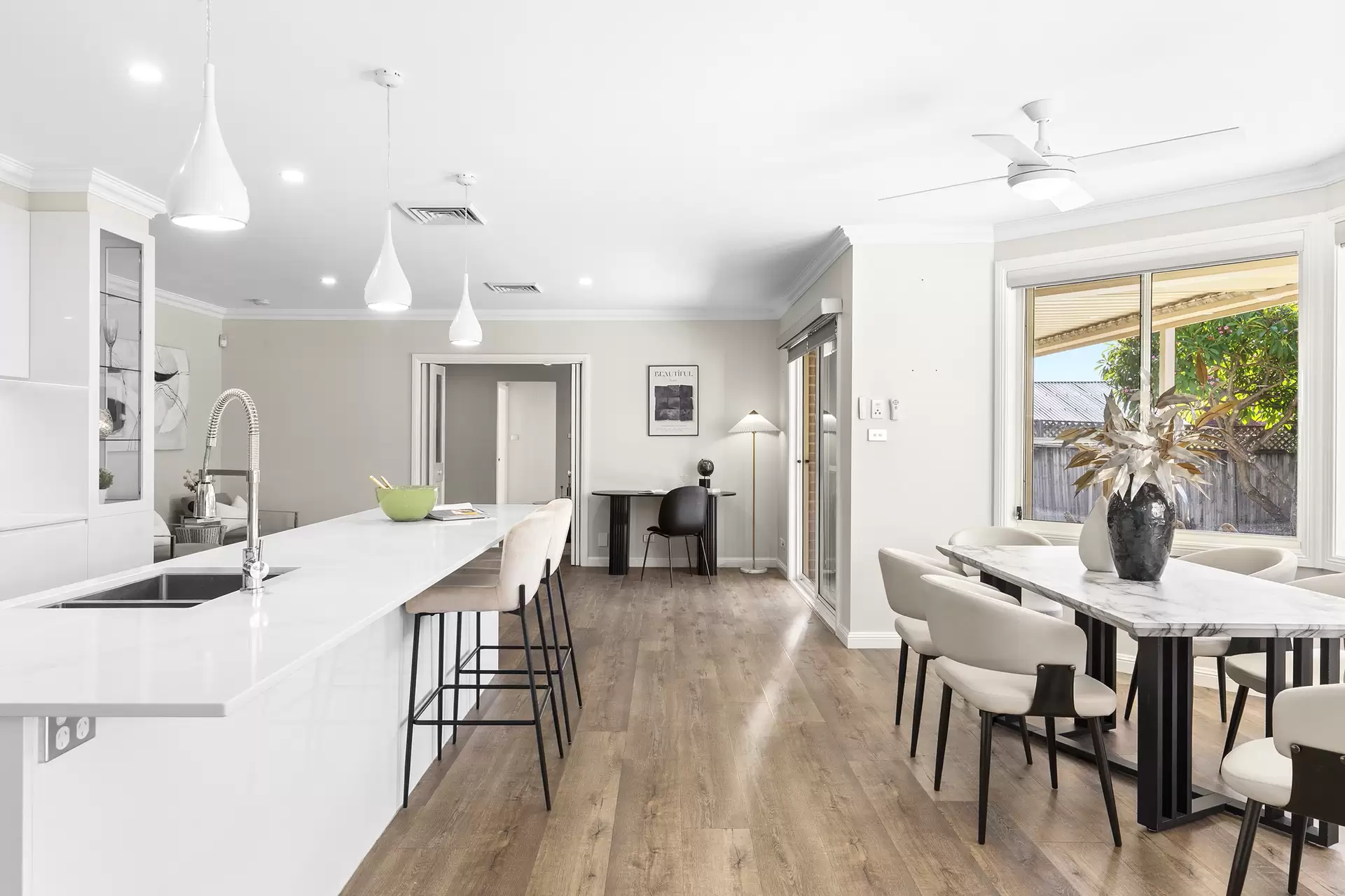 23 Beaumaris Avenue, Castle Hill Leased by Murdoch Lee Estate Agents - image 6