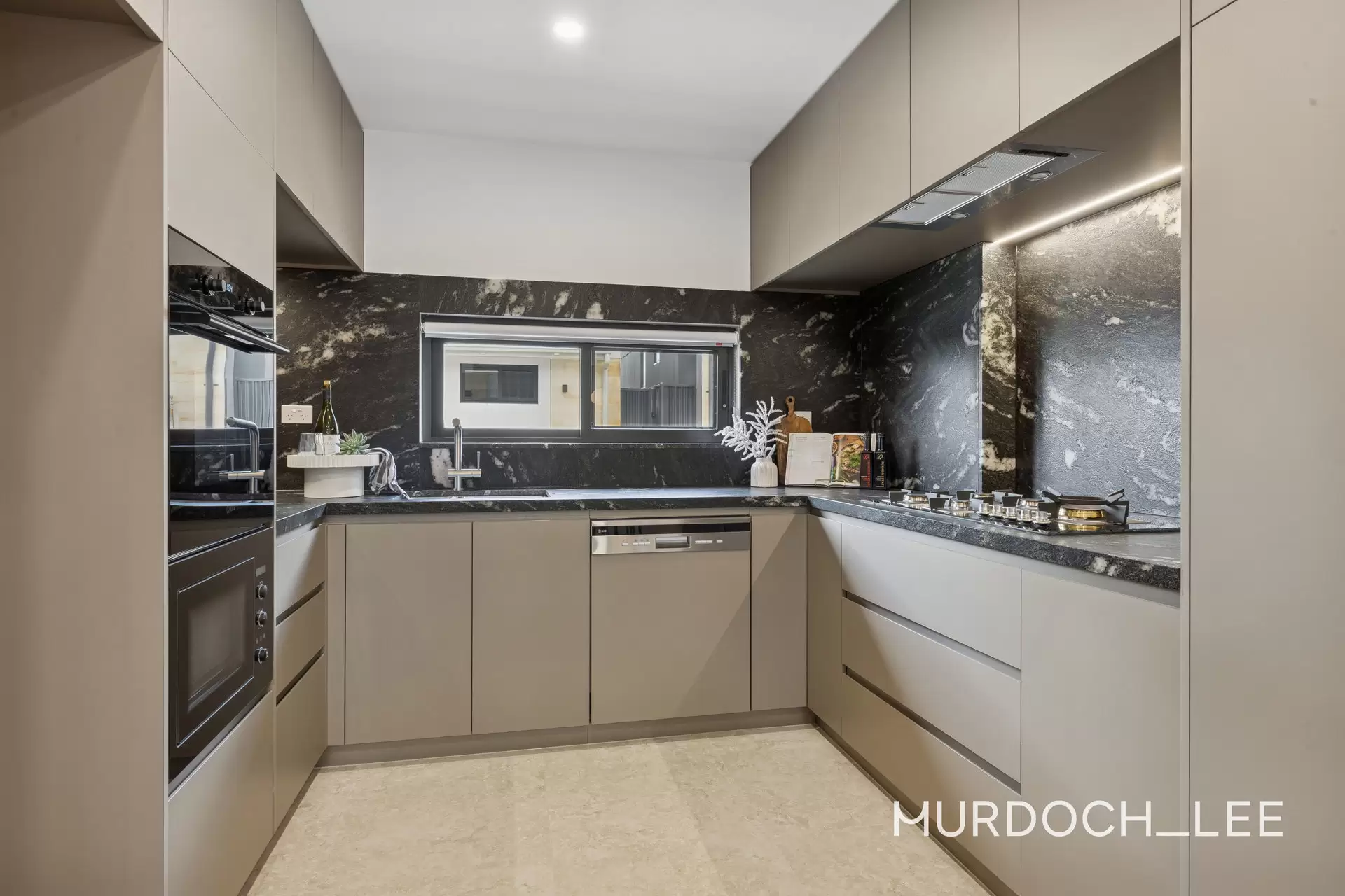 11 Monument Drive, Castle Hill Sold by Murdoch Lee Estate Agents - image 5