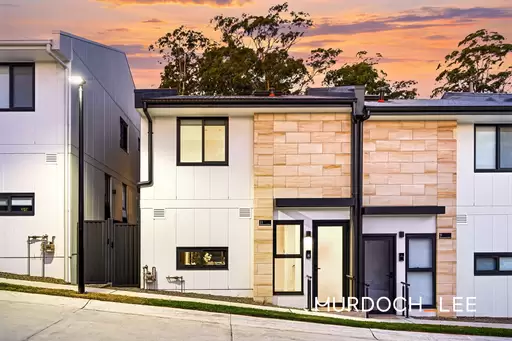 11 Monument Drive, Castle Hill Sold by Murdoch Lee Estate Agents