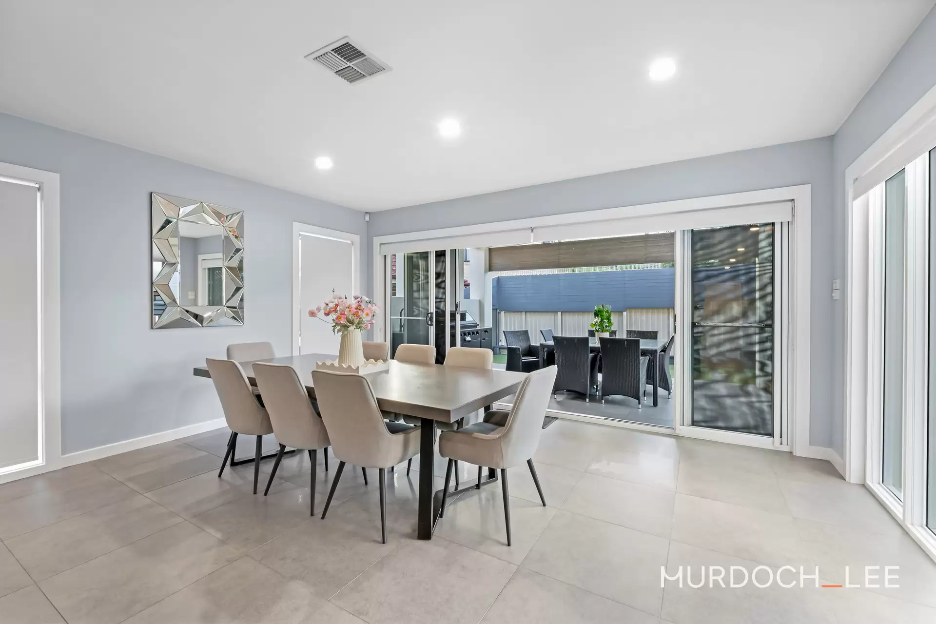 17 Eric Cooper Drive, Castle Hill Sold by Murdoch Lee Estate Agents - image 4