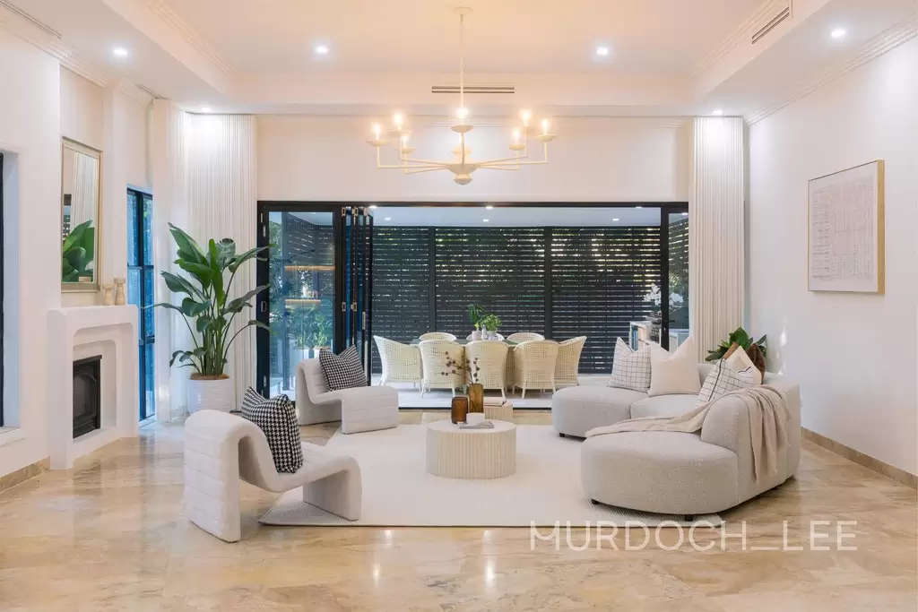 7 Niello Close, Castle Hill For Sale by Murdoch Lee Estate Agents