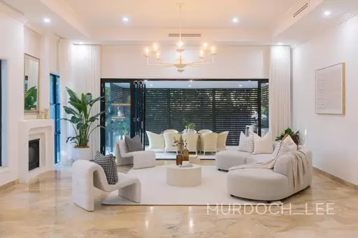 7 Niello Close, Castle Hill For Sale by Murdoch Lee Estate Agents