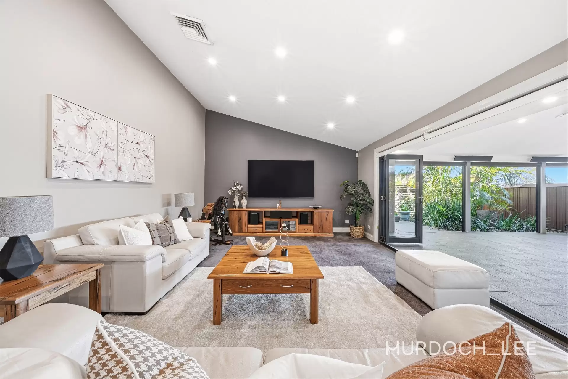 1 Lockhart Avenue, Castle Hill For Sale by Murdoch Lee Estate Agents - image 5