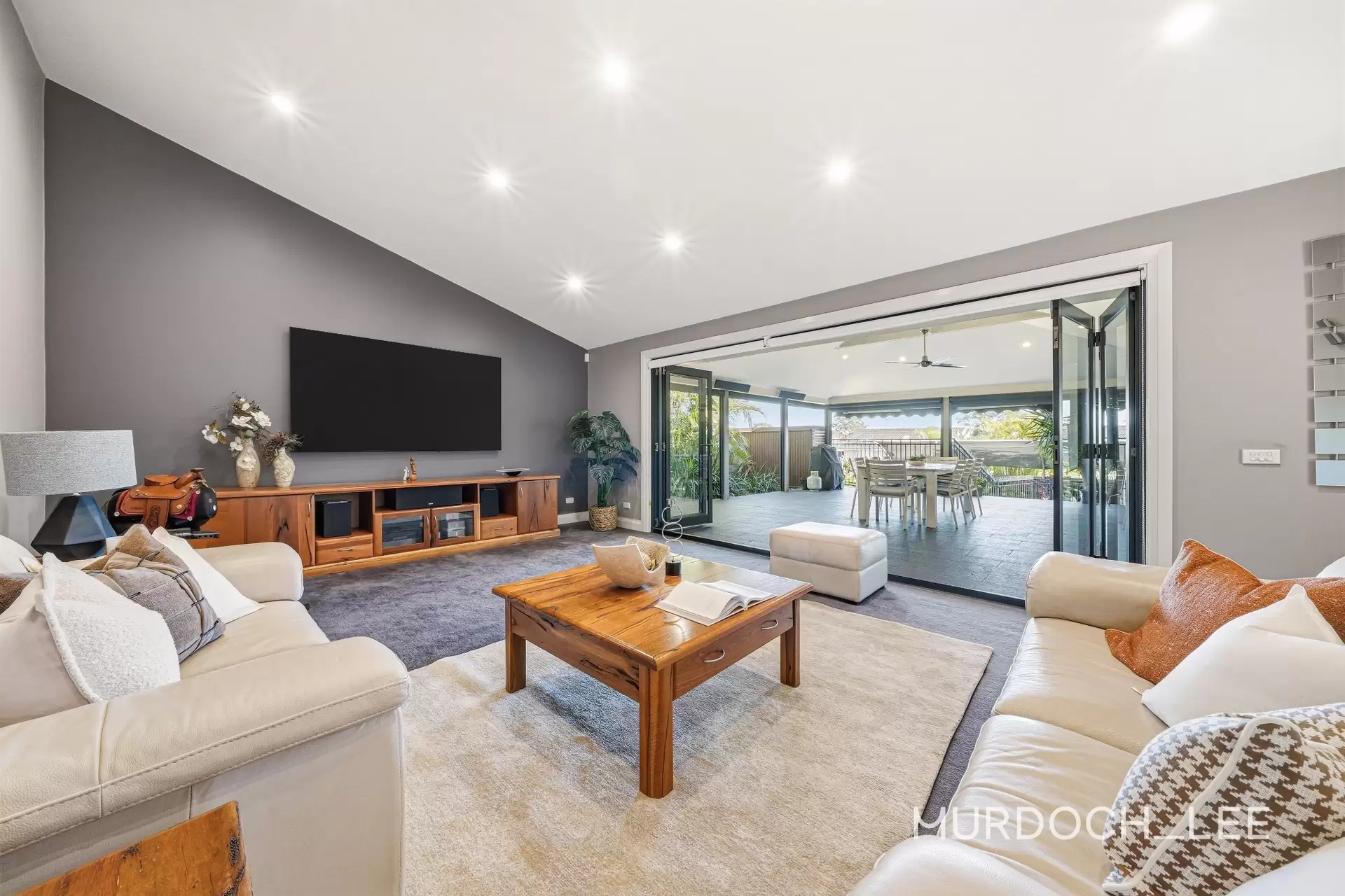 1 Lockhart Avenue, Castle Hill For Sale by Murdoch Lee Estate Agents - image 4