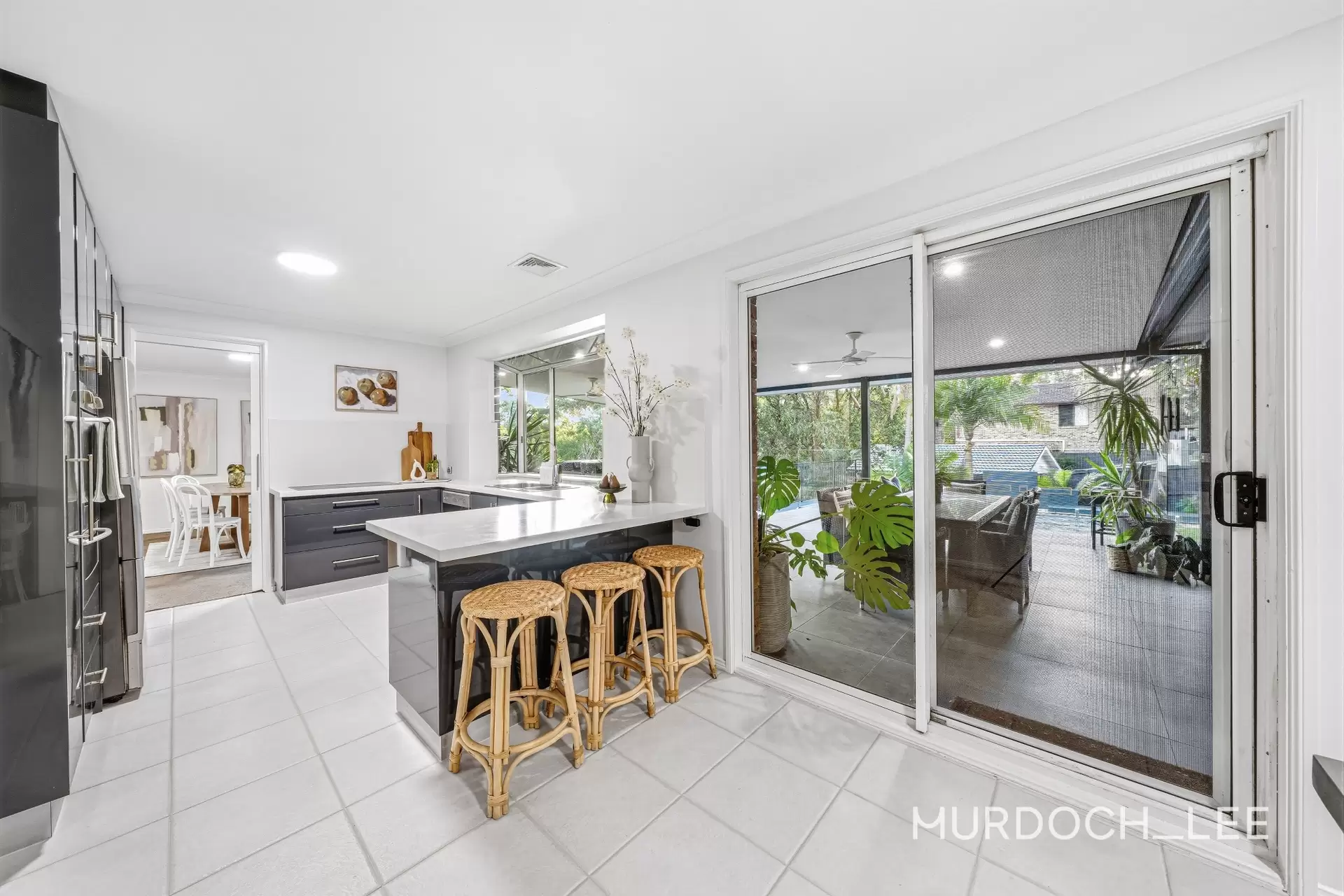 7 Drawbridge Place, Castle Hill For Sale by Murdoch Lee Estate Agents - image 6