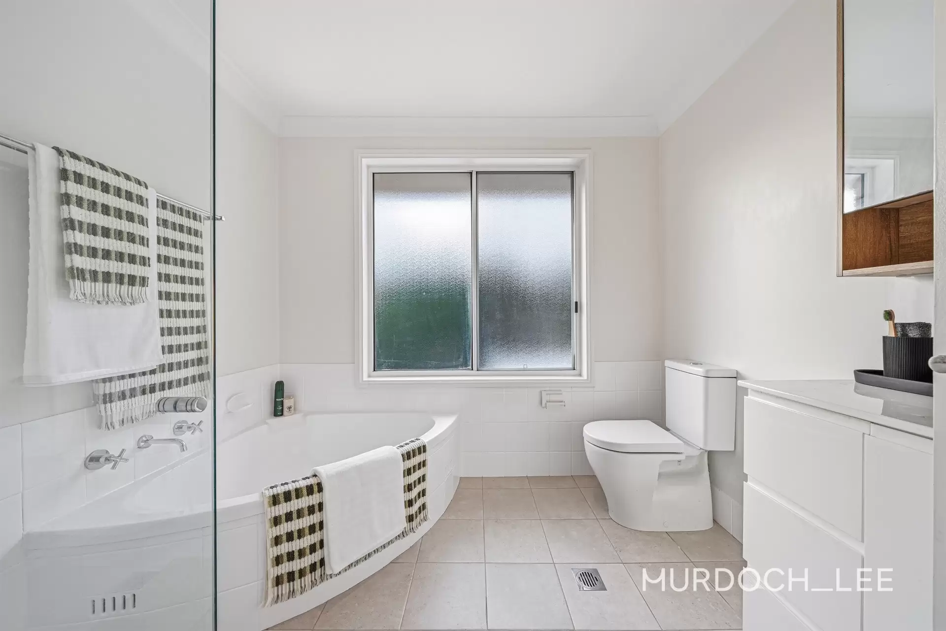 7 Drawbridge Place, Castle Hill For Sale by Murdoch Lee Estate Agents - image 16