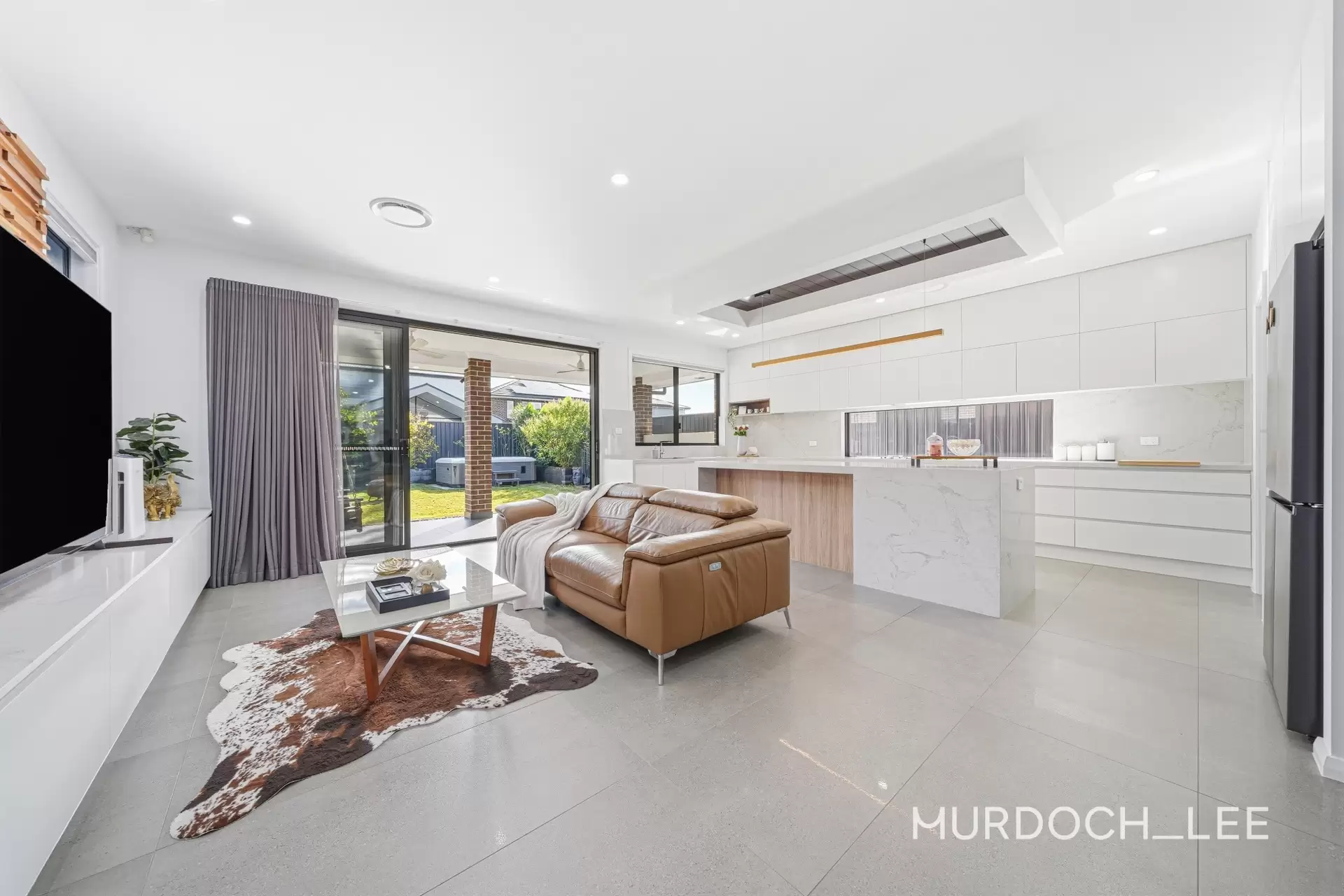 15 Facade Street, Box Hill For Sale by Murdoch Lee Estate Agents - image 3