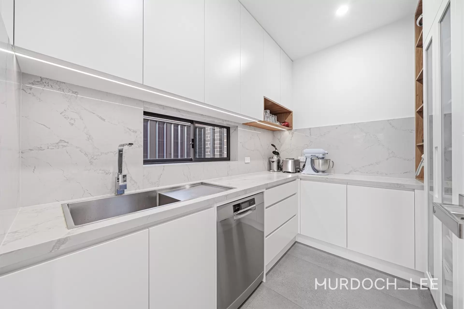 15 Facade Street, Box Hill For Sale by Murdoch Lee Estate Agents - image 6