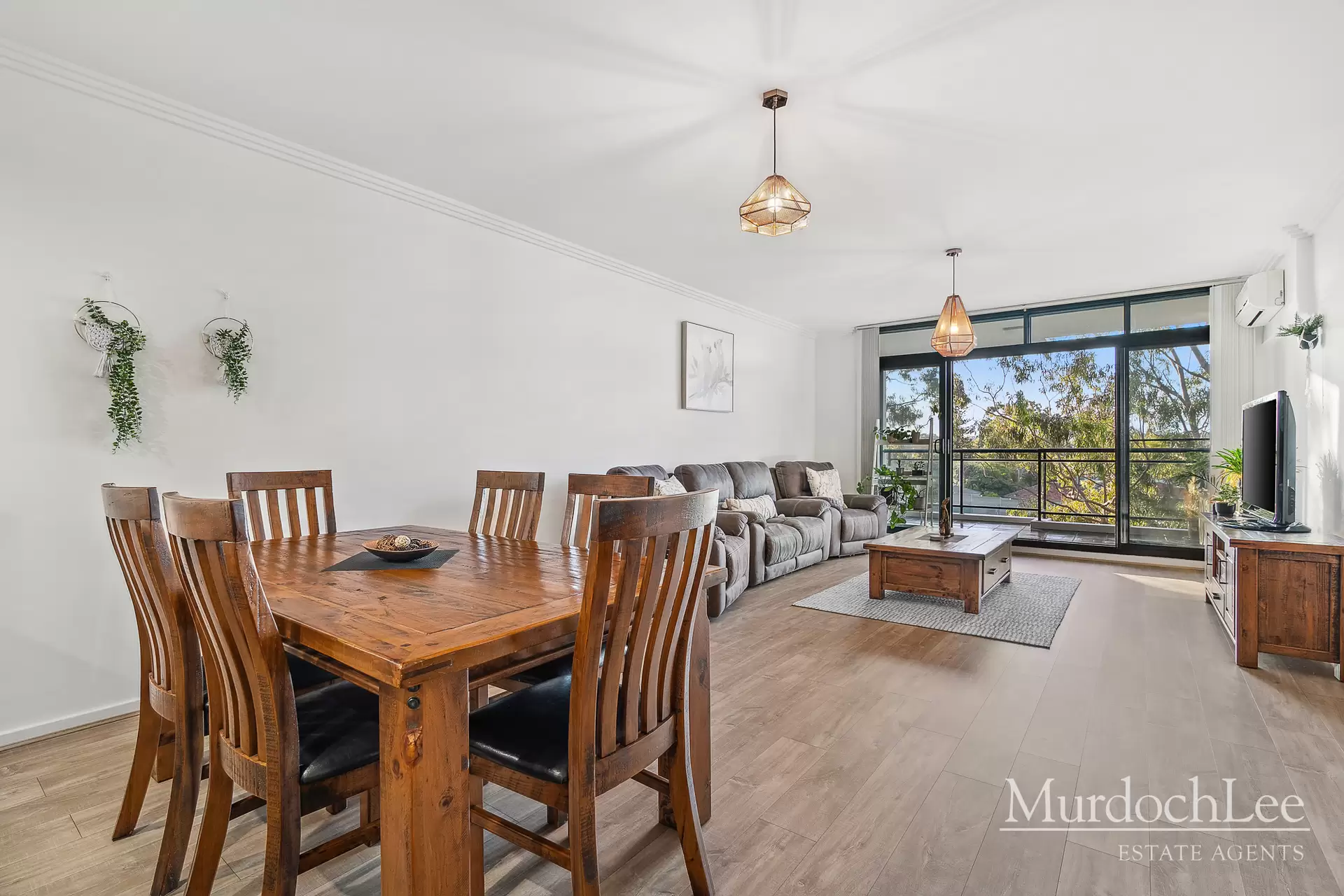 69/1 Russell Street, Baulkham Hills Sold by Murdoch Lee Estate Agents - image 2