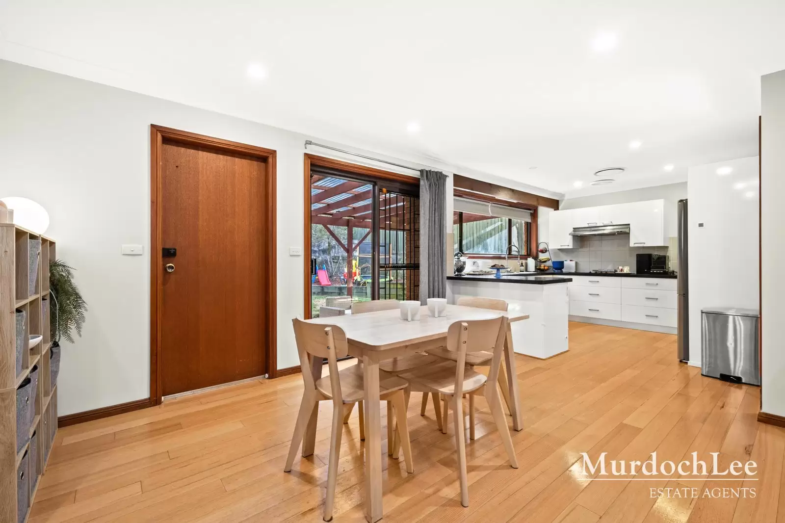 17 Daphne Place, Cherrybrook Sold by Murdoch Lee Estate Agents - image 4