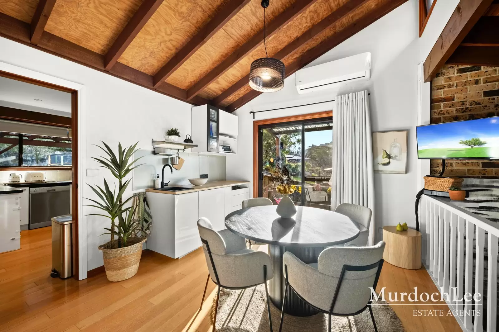17 Daphne Place, Cherrybrook Sold by Murdoch Lee Estate Agents - image 3
