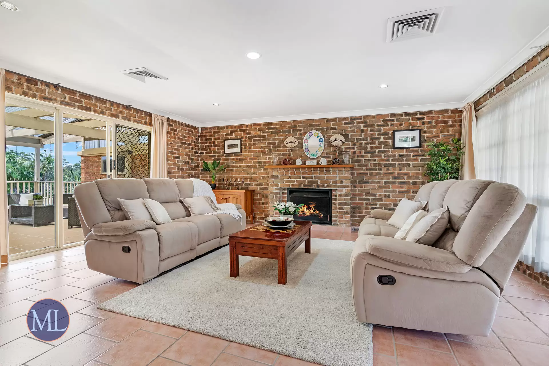 27 Yaringa Road, Castle Hill Leased by Murdoch Lee Estate Agents - image 3
