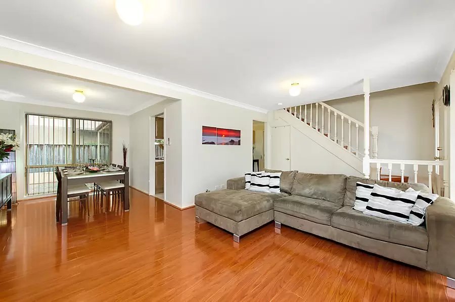 28/17-19 Conie Avenue, Baulkham Hills Leased by Murdoch Lee Estate Agents - image 2