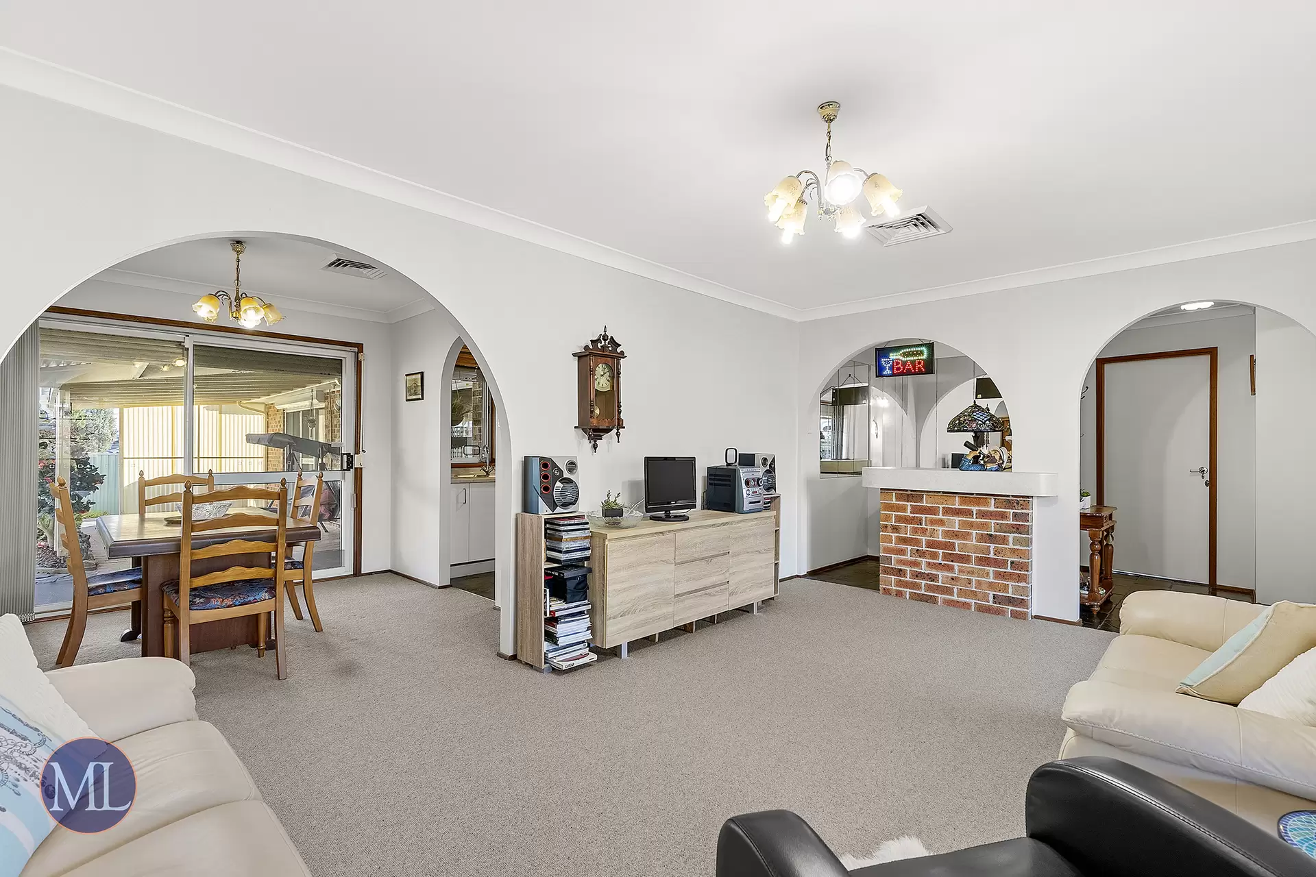 13 Guineviere Court, Castle Hill Leased by Murdoch Lee Estate Agents - image 3