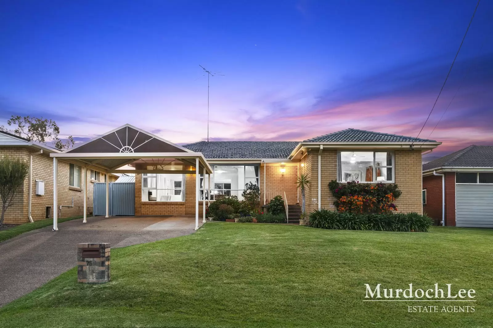 75 Glanmire Road, Baulkham Hills Sold by Murdoch Lee Estate Agents - image 1