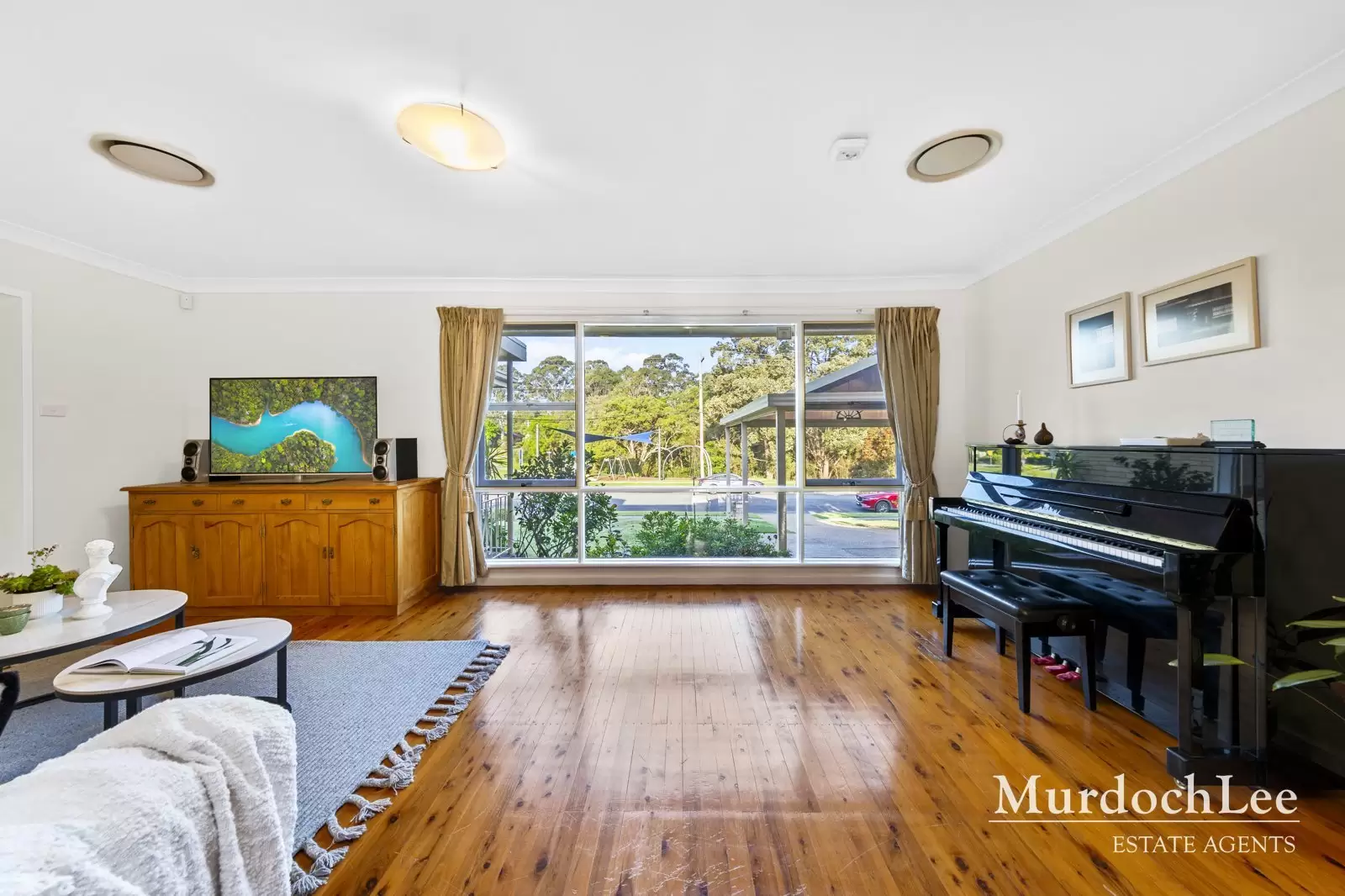 75 Glanmire Road, Baulkham Hills Sold by Murdoch Lee Estate Agents - image 3
