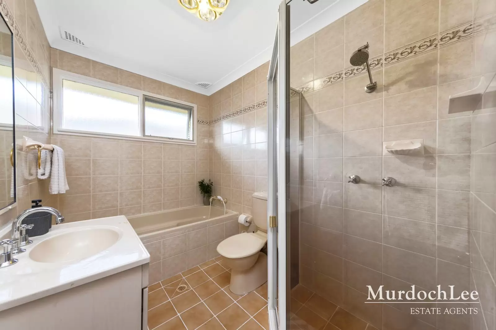 75 Glanmire Road, Baulkham Hills Sold by Murdoch Lee Estate Agents - image 15