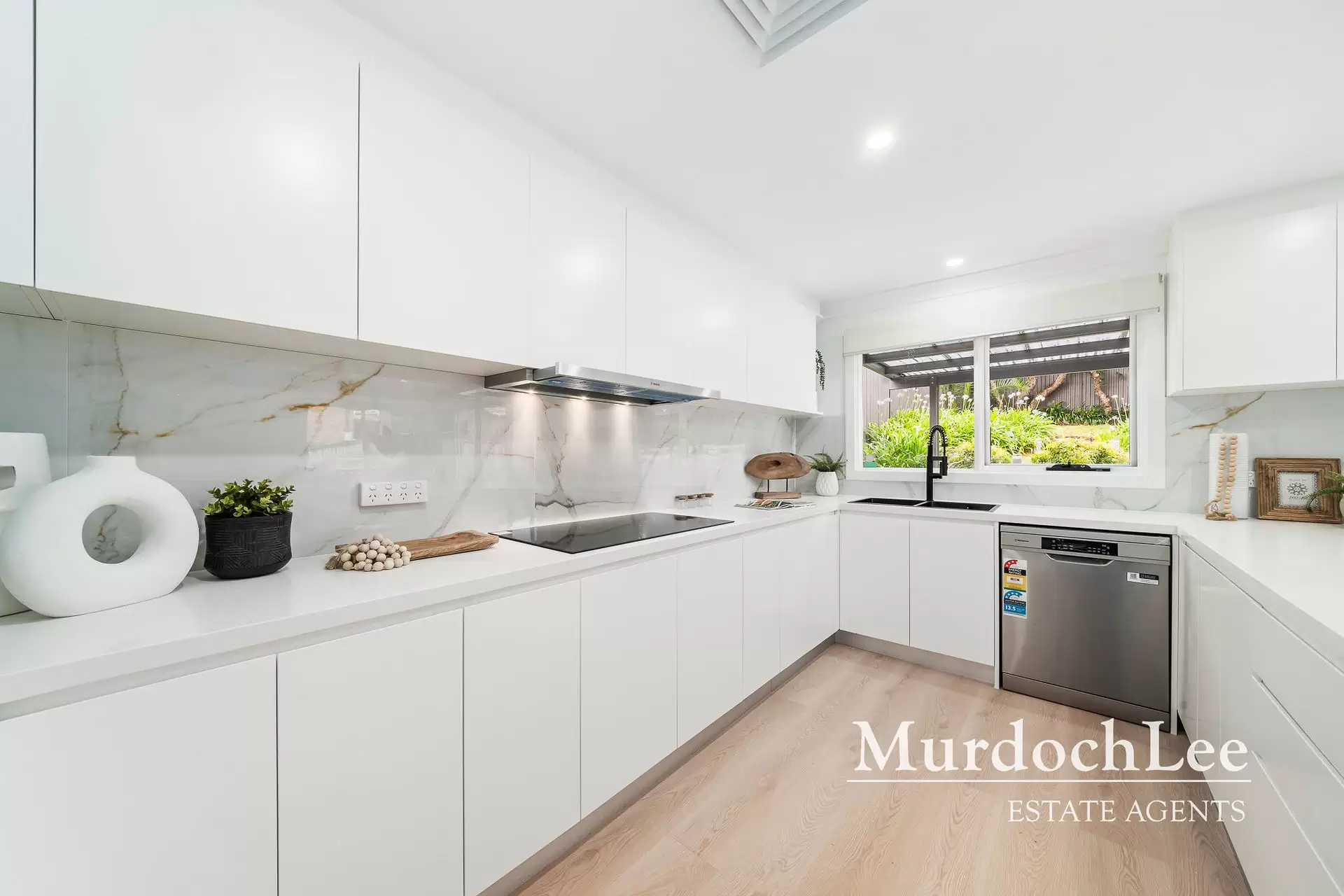 37 Mountain View Crescent, West Pennant Hills Sold by Murdoch Lee Estate Agents - image 14