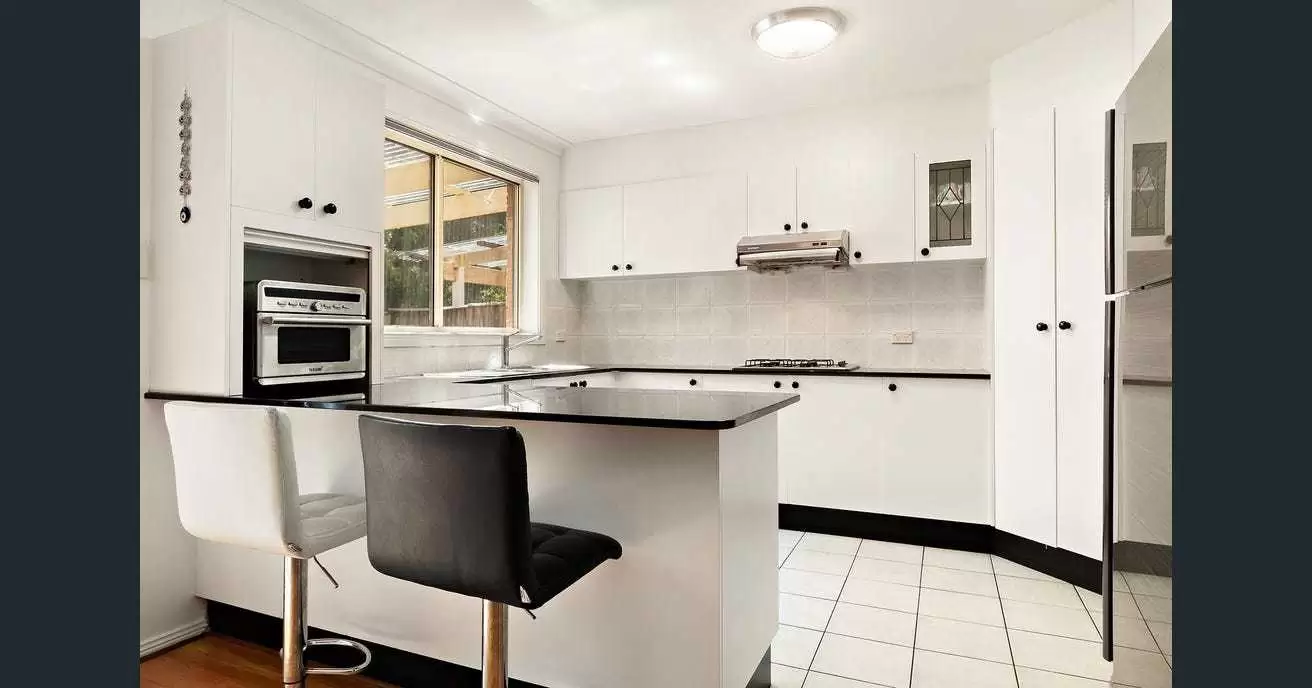 45 Myee Crescent, Baulkham Hills Leased by Murdoch Lee Estate Agents - image 4