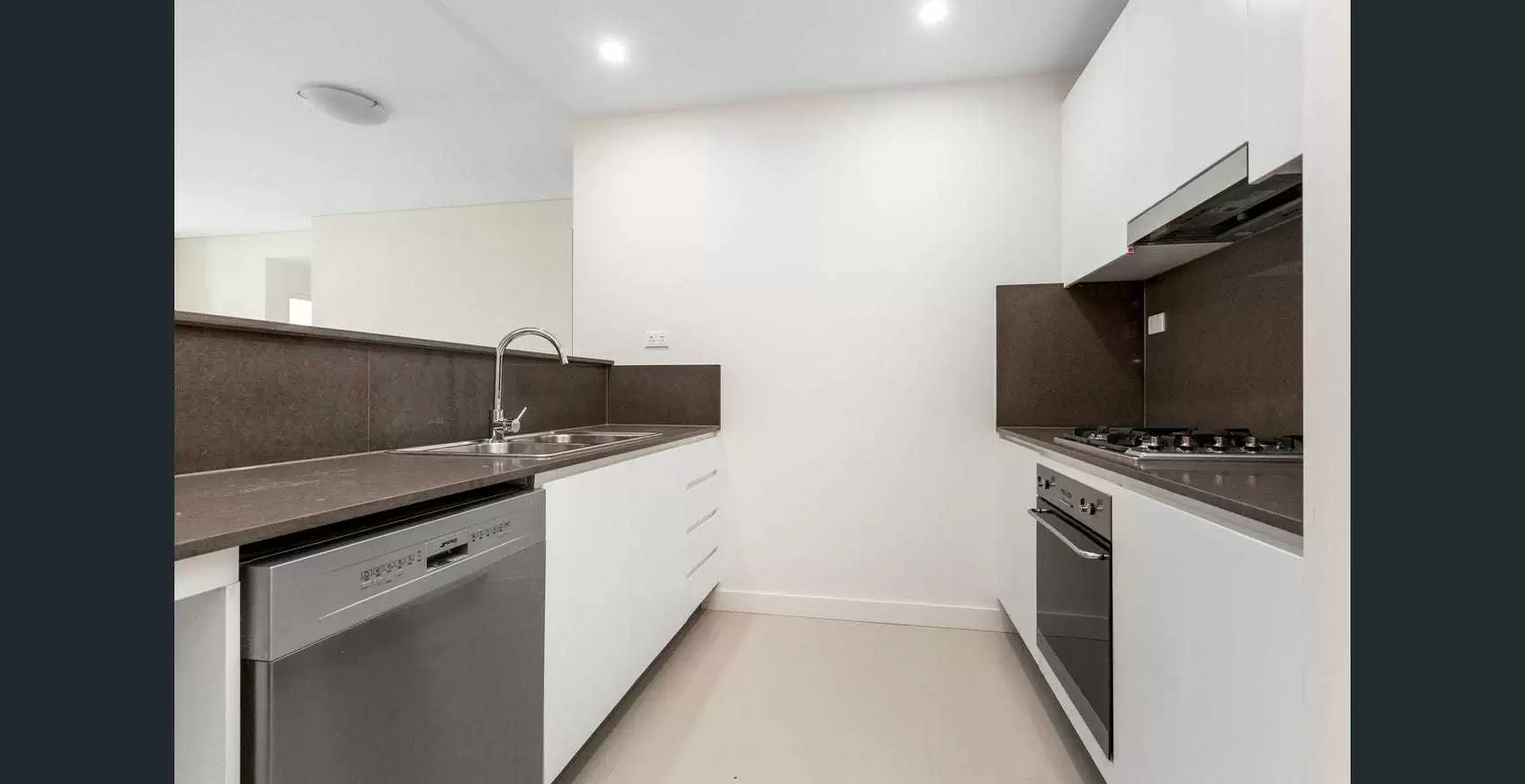 710/299 Old Northern Road, Castle Hill Leased by Murdoch Lee Estate Agents - image 3
