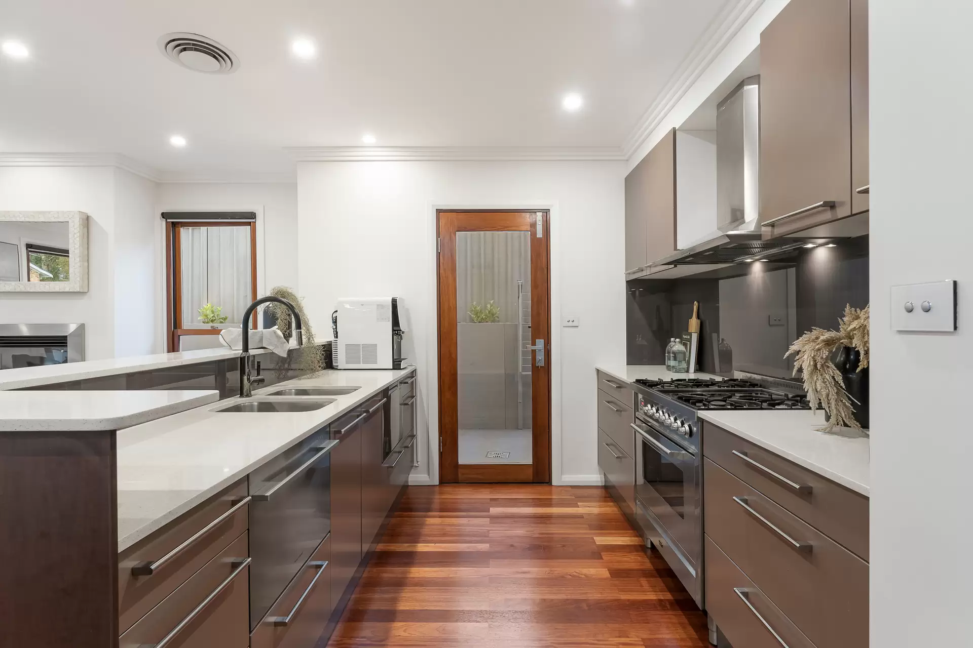 23 John Radley Avenue, Dural Sold by Murdoch Lee Estate Agents - image 4