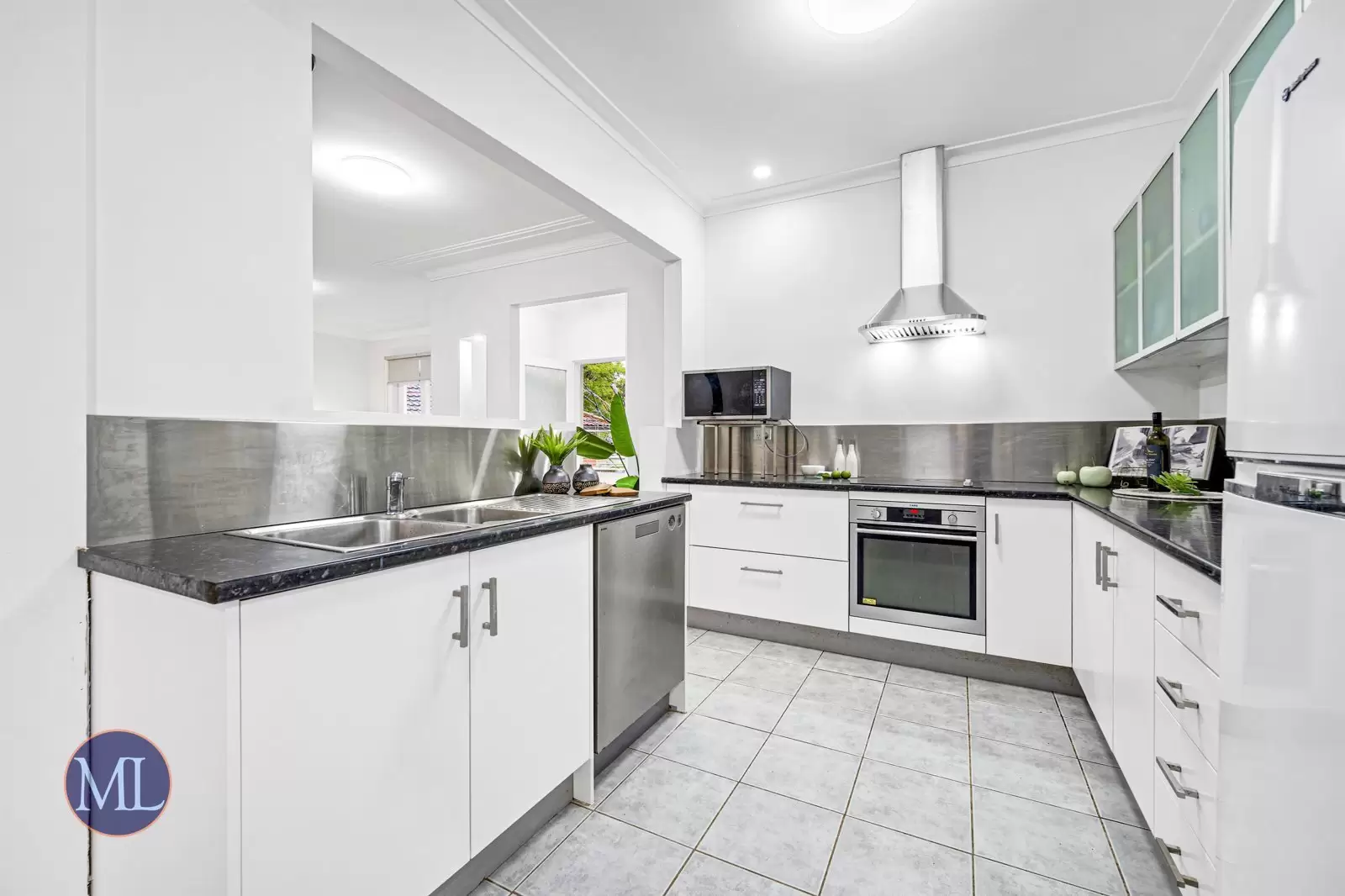 5 Kinley Place, Baulkham Hills Leased by Murdoch Lee Estate Agents - image 6