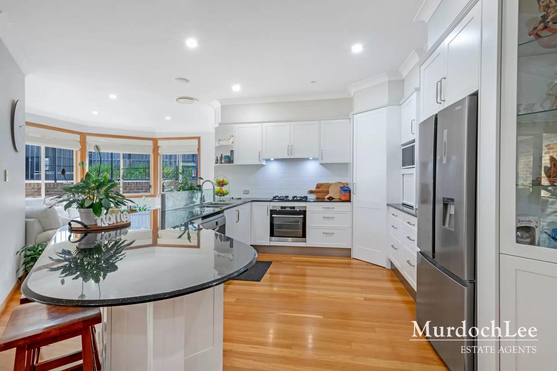6 Highfield Place, Beaumont Hills Sold by Murdoch Lee Estate Agents - image 6