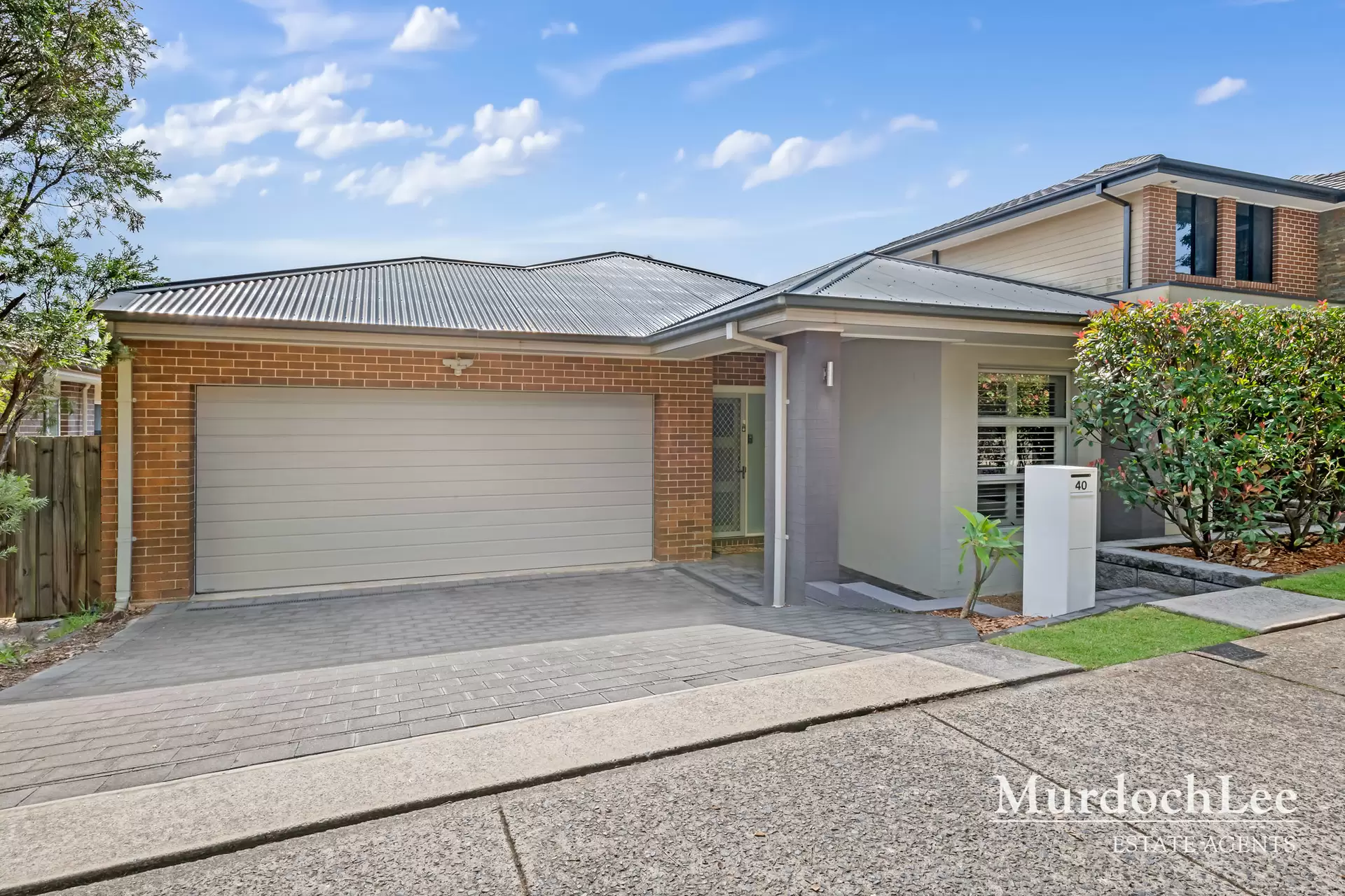 40 Bridgewood Drive, Beaumont Hills Sold by Murdoch Lee Estate Agents - image 1
