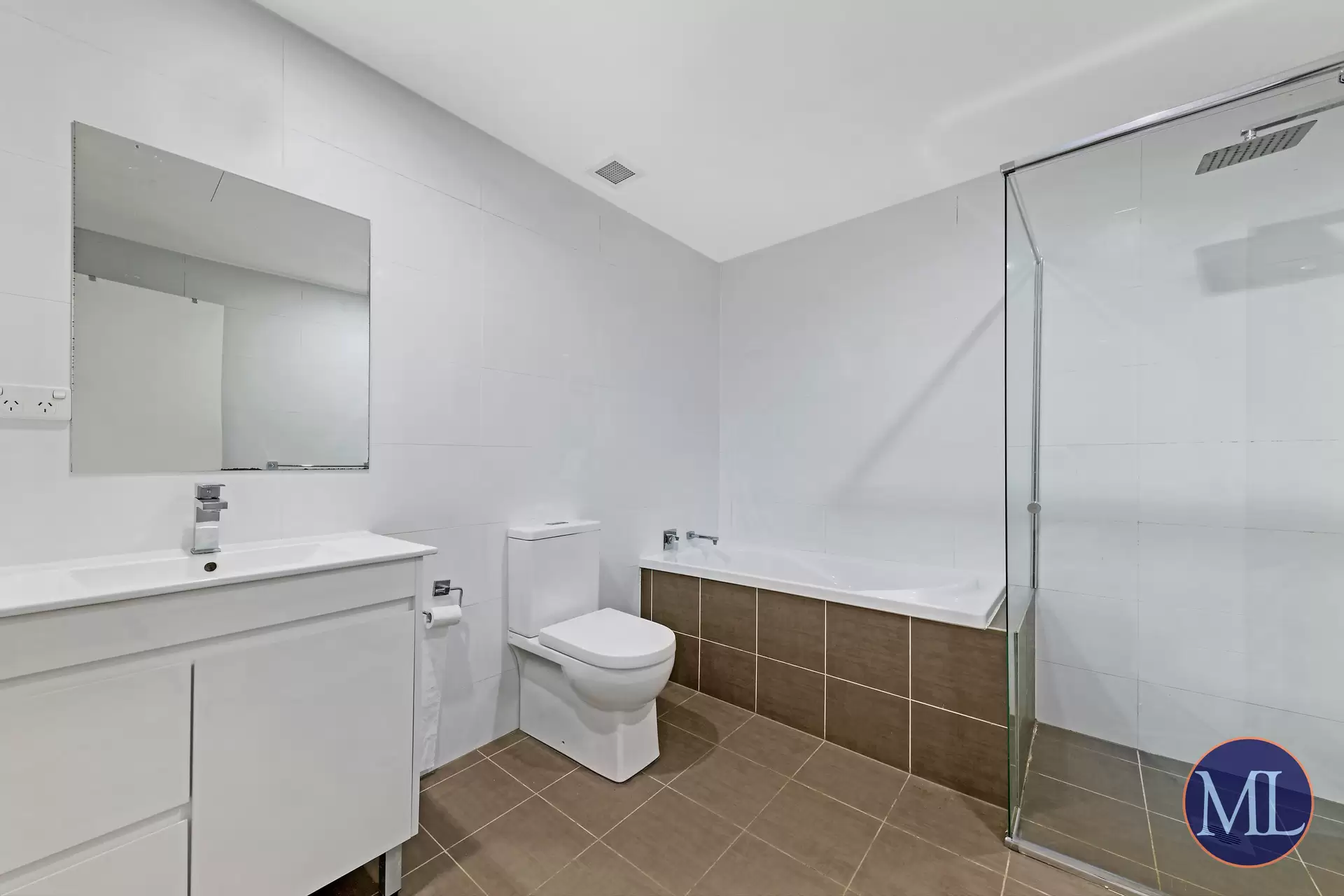 13/11-13 Old Northern Road, Baulkham Hills Leased by Murdoch Lee Estate Agents - image 7