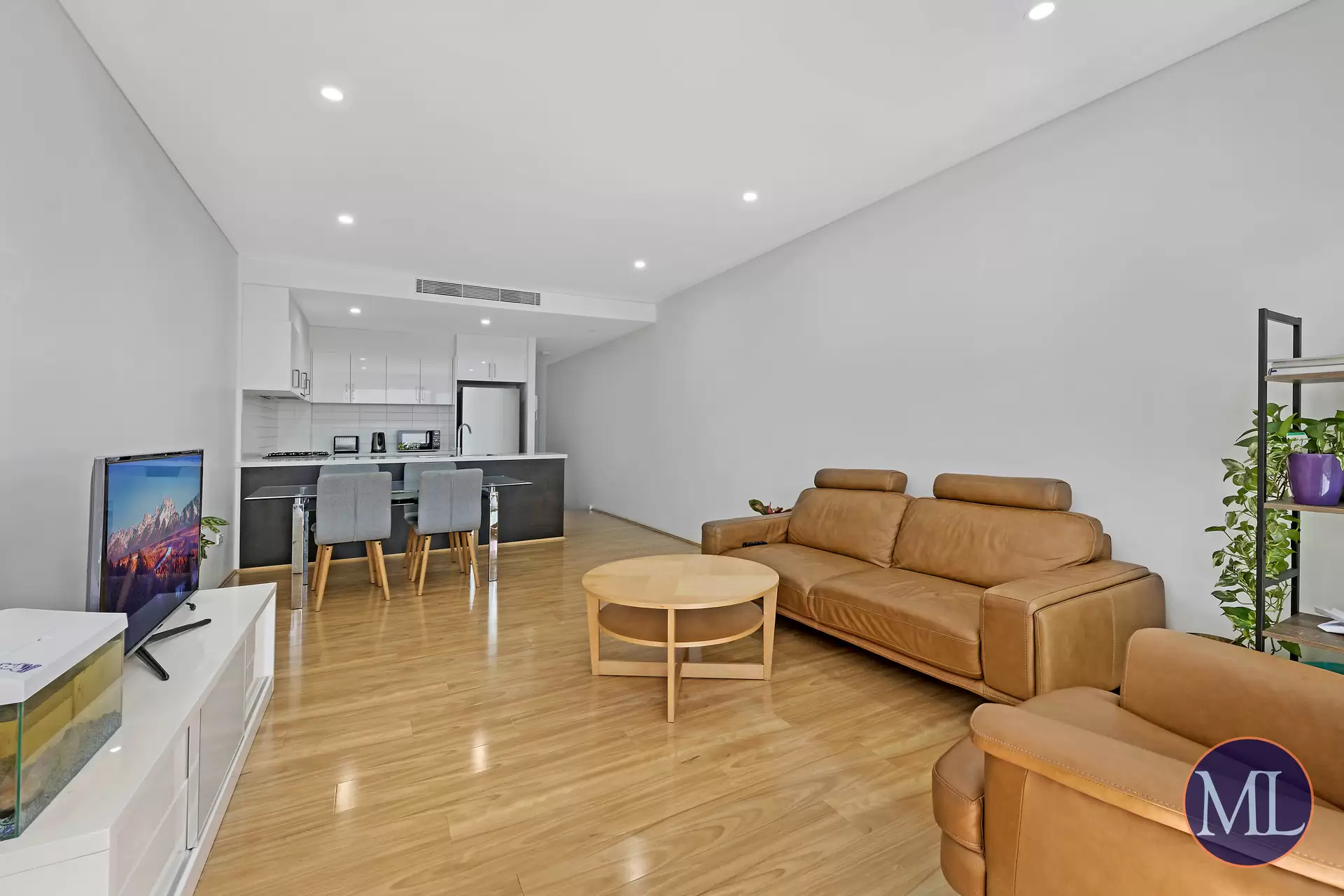 13/11-13 Old Northern Road, Baulkham Hills Leased by Murdoch Lee Estate Agents - image 2