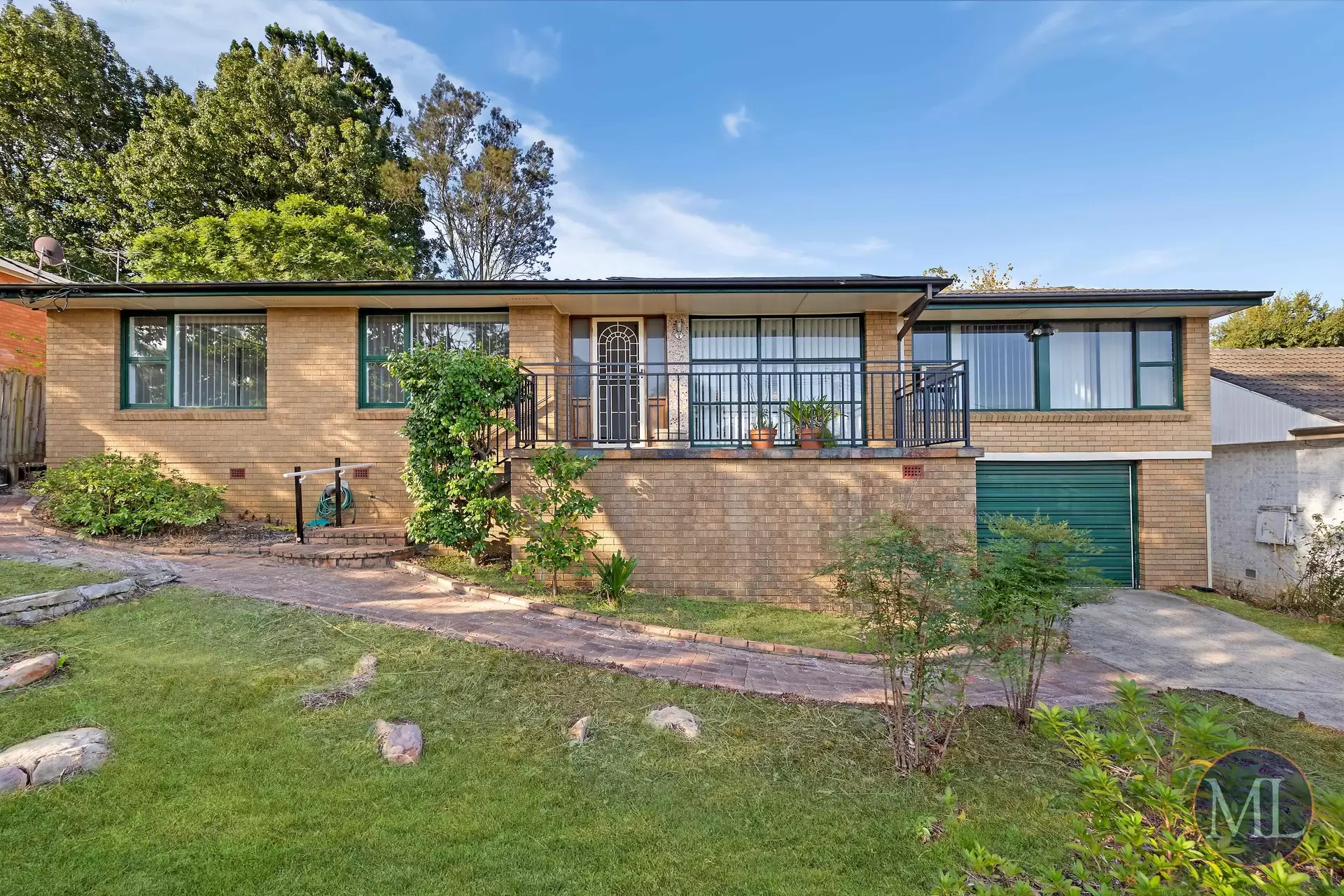 13 Dan Crescent, Castle Hill Leased by Murdoch Lee Estate Agents - image 1